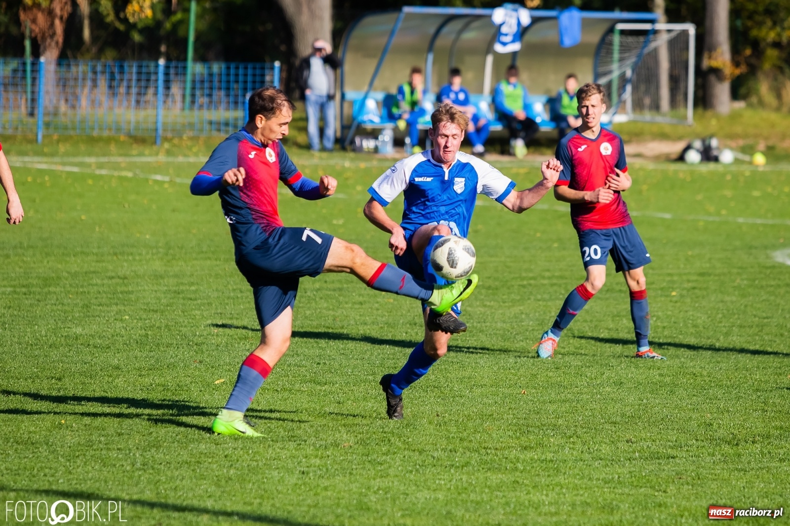 Zdjęcie w galerii na portalu naszraciborz.pl: Pogrom w Krzanowicach. Kolejne trzy punkty Unii Racibórz [FOTO] wiadomości z regionu