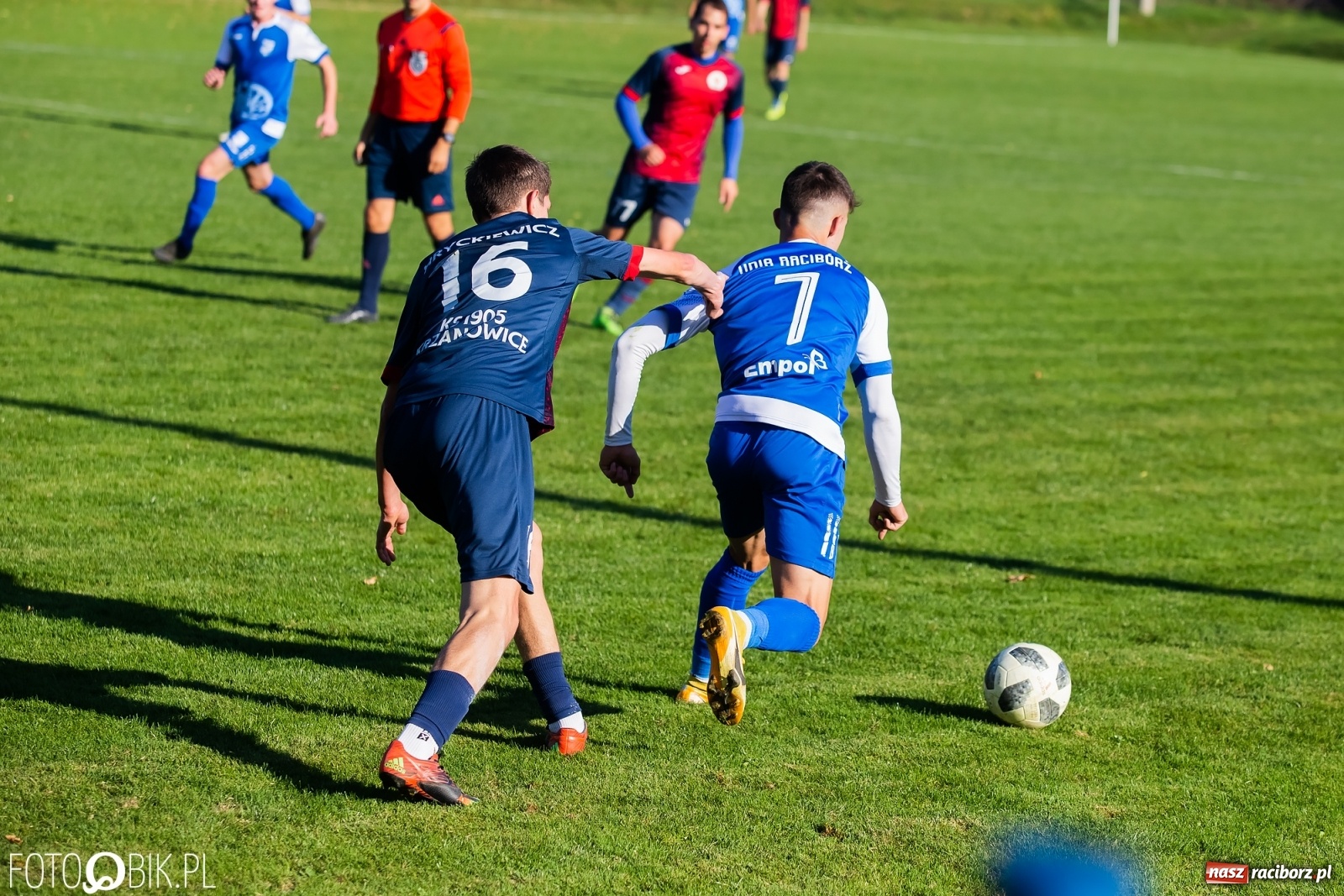 Zdjęcie w galerii na portalu naszraciborz.pl: Pogrom w Krzanowicach. Kolejne trzy punkty Unii Racibórz [FOTO] wiadomości z regionu