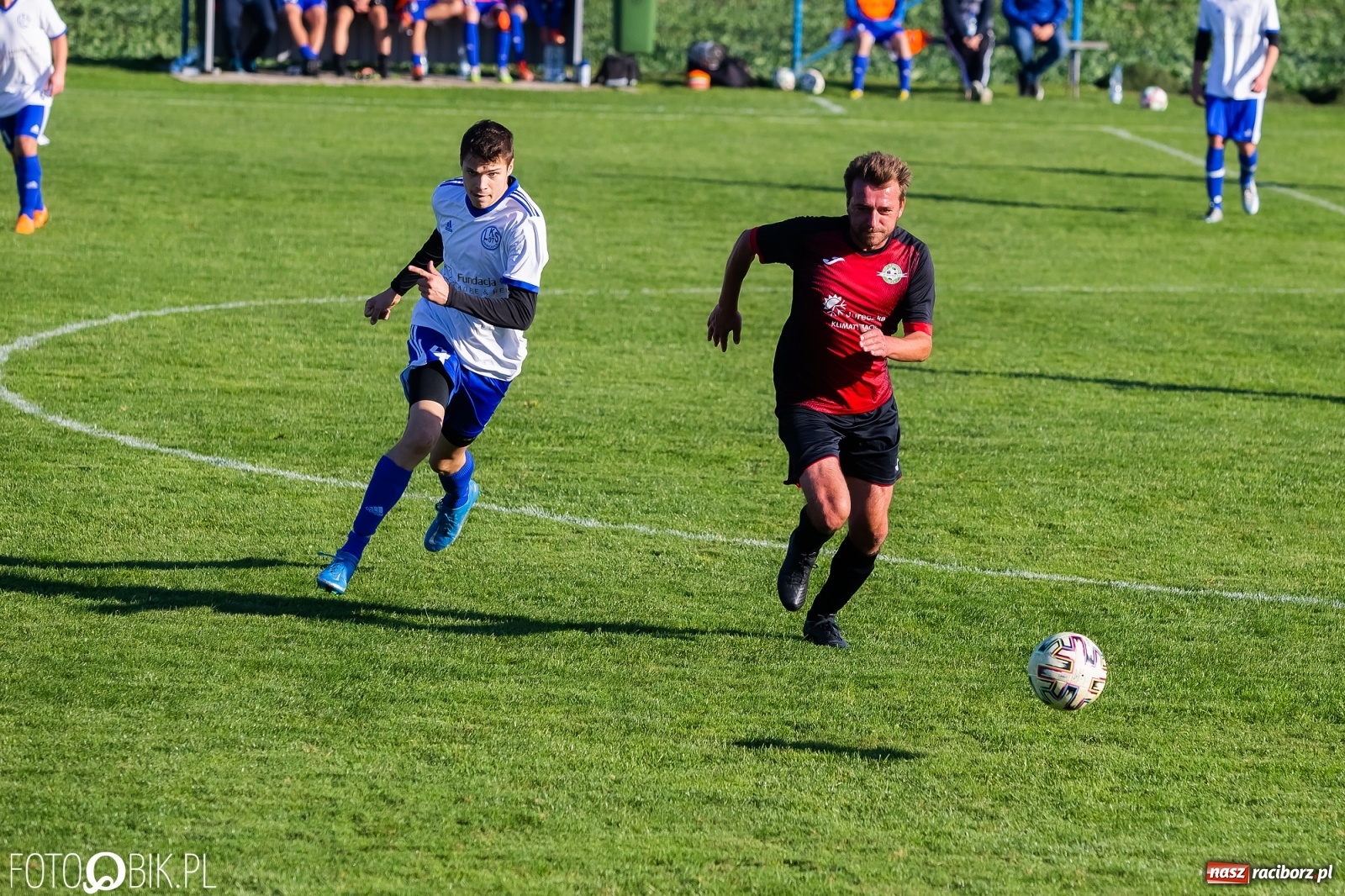 Zdjęcie w galerii na portalu naszraciborz.pl: B klasa. Zwycięska passa Pietraszyna trwa [FOTO] wiadomości z regionu