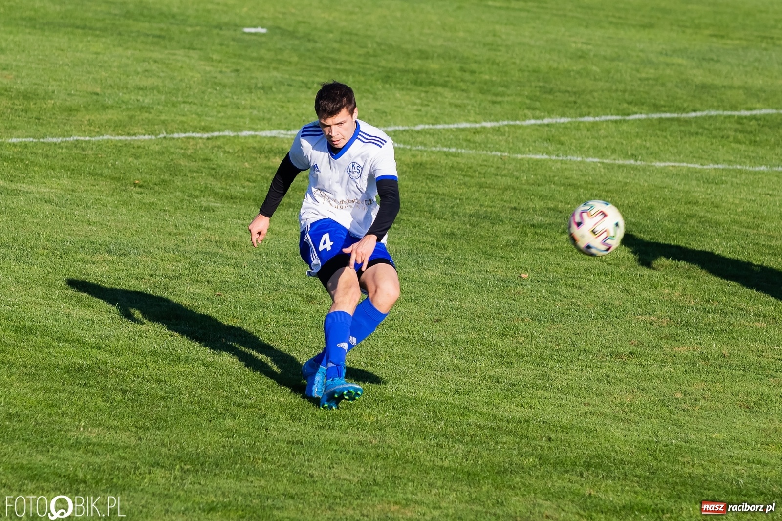 Zdjęcie w galerii na portalu naszraciborz.pl: B klasa. Zwycięska passa Pietraszyna trwa [FOTO] wiadomości z regionu