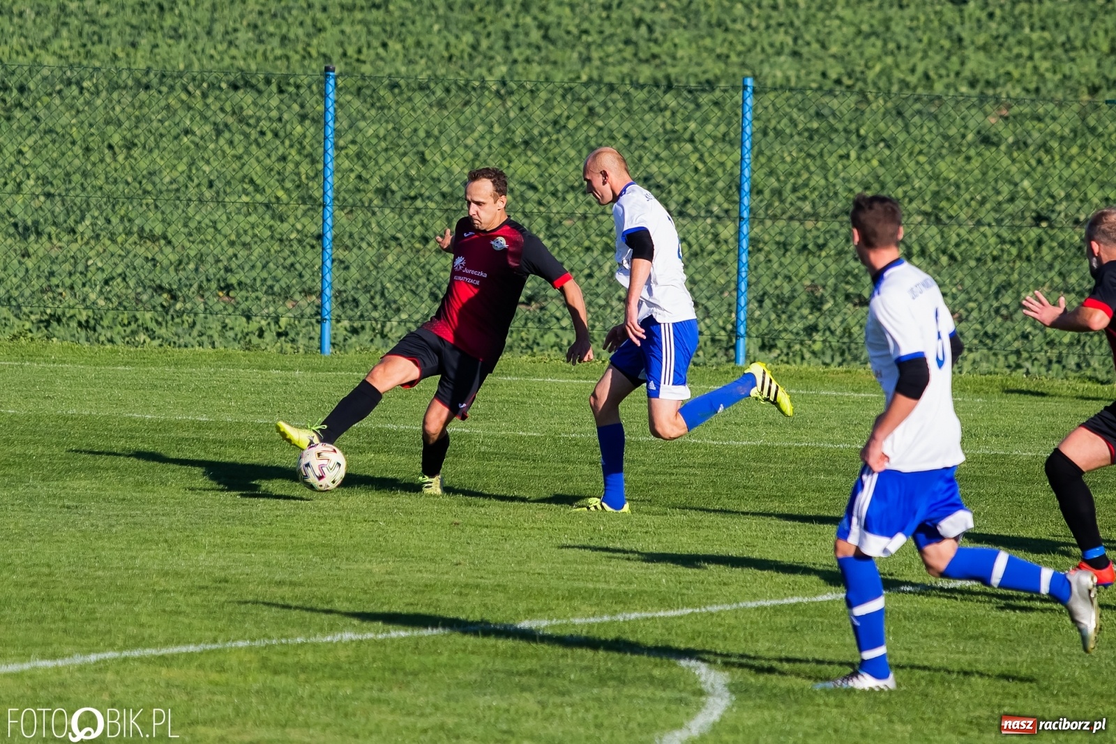 Zdjęcie w galerii na portalu naszraciborz.pl: B klasa. Zwycięska passa Pietraszyna trwa [FOTO] wiadomości z regionu