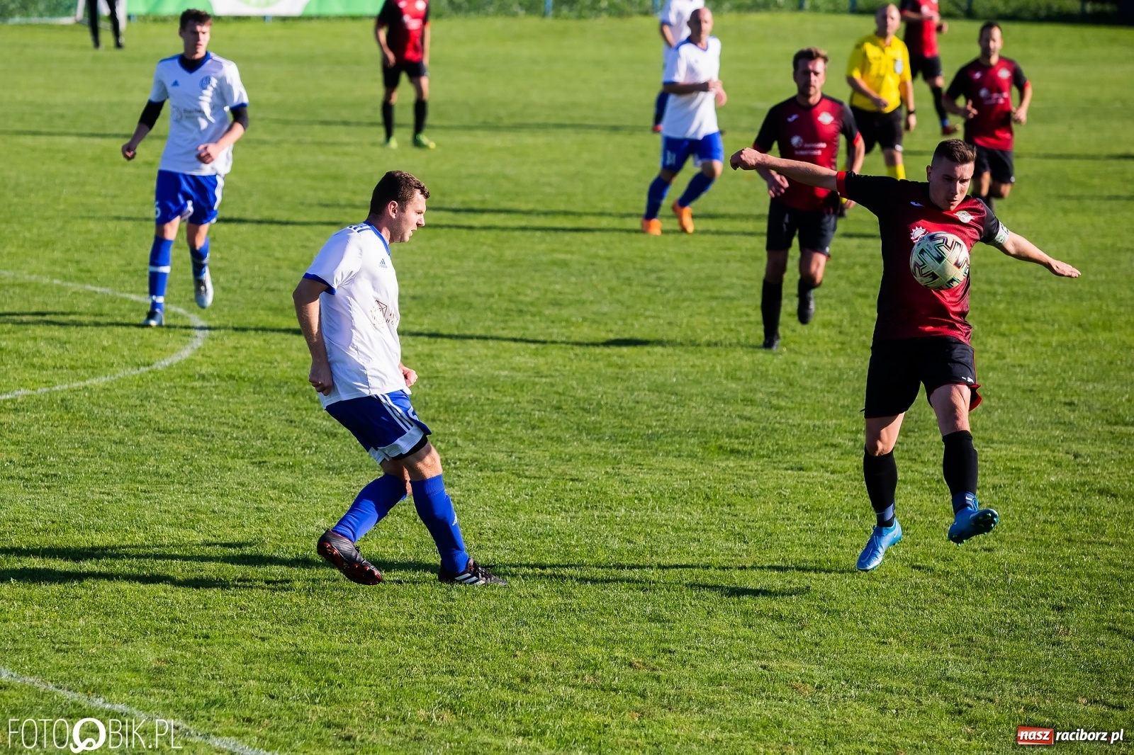 Zdjęcie w galerii na portalu naszraciborz.pl: B klasa. Zwycięska passa Pietraszyna trwa [FOTO] wiadomości z regionu