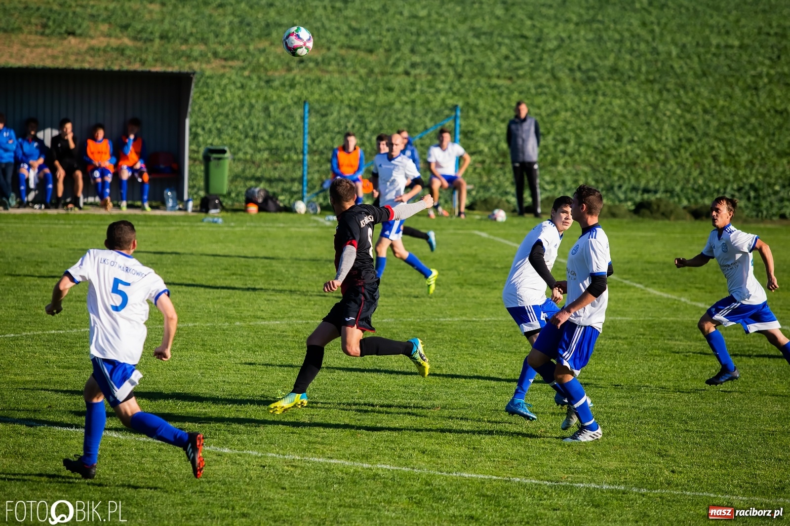 Zdjęcie w galerii na portalu naszraciborz.pl: B klasa. Zwycięska passa Pietraszyna trwa [FOTO] wiadomości z regionu