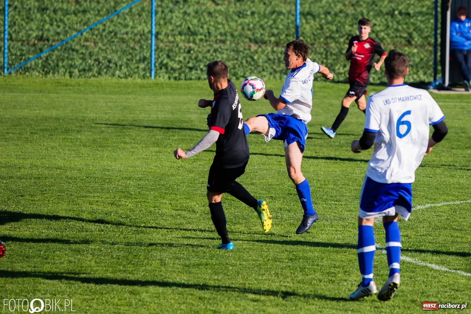 Zdjęcie w galerii na portalu naszraciborz.pl: B klasa. Zwycięska passa Pietraszyna trwa [FOTO] wiadomości z regionu
