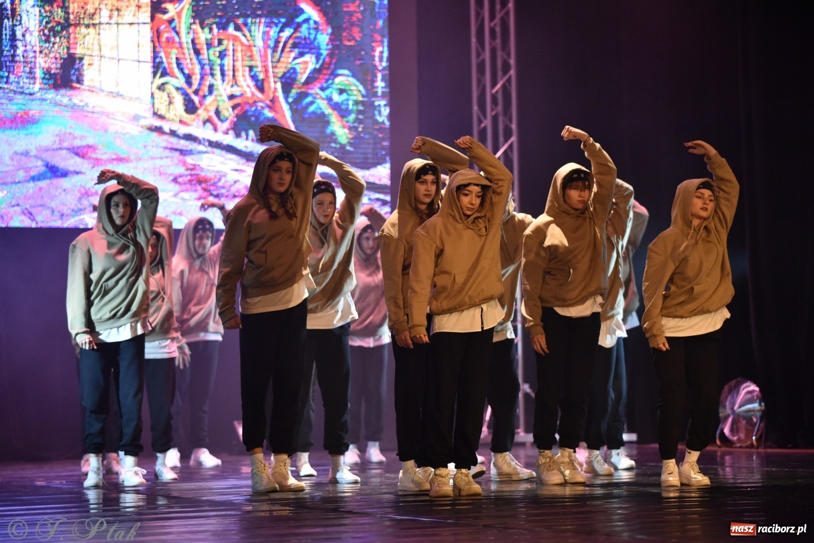 Zdjęcie w galerii na portalu naszraciborz.pl: Jubileuszowa gala SKAZY raz jeszcze wiadomości z regionu