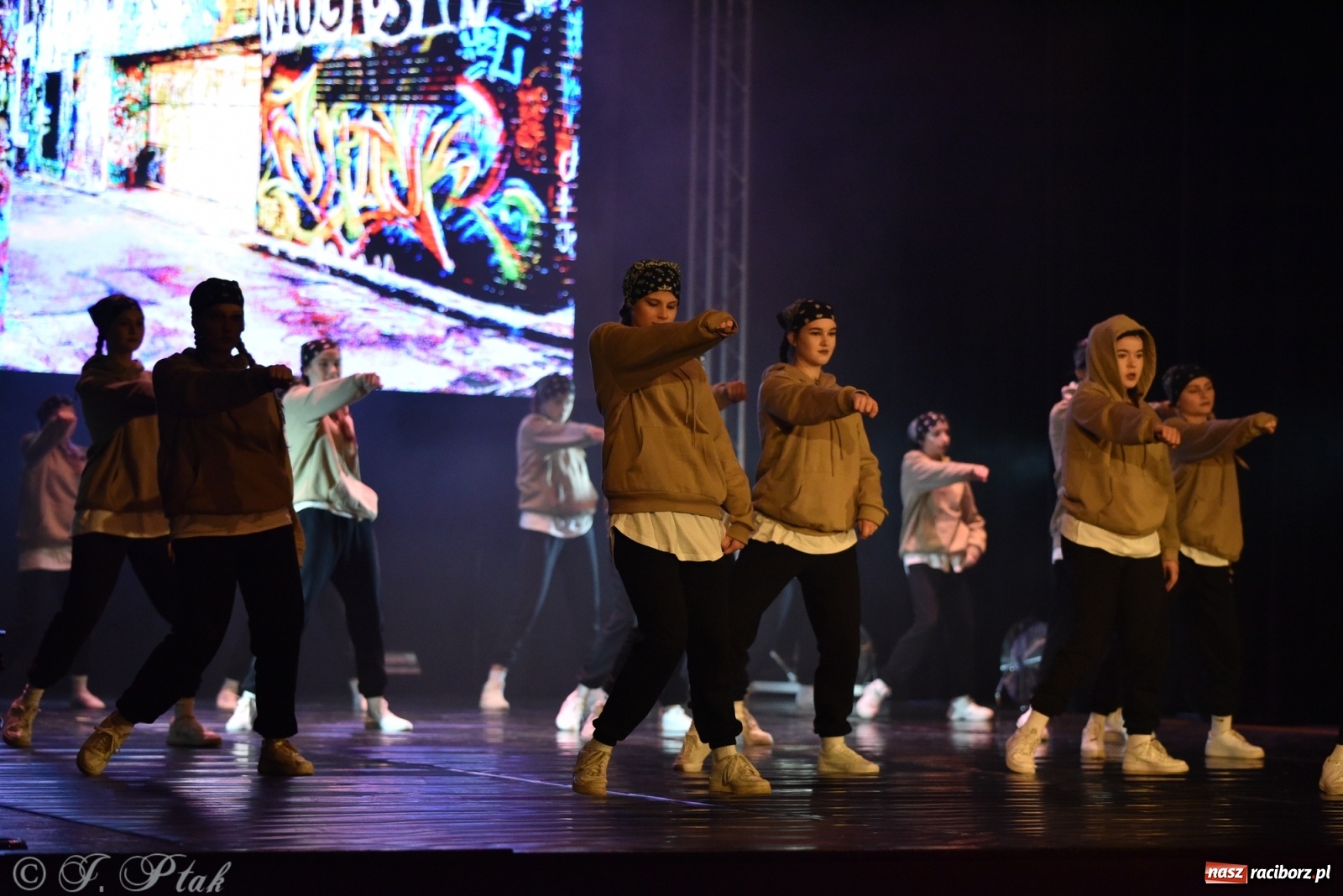 Zdjęcie w galerii na portalu naszraciborz.pl: Jubileuszowa gala SKAZY raz jeszcze wiadomości z regionu