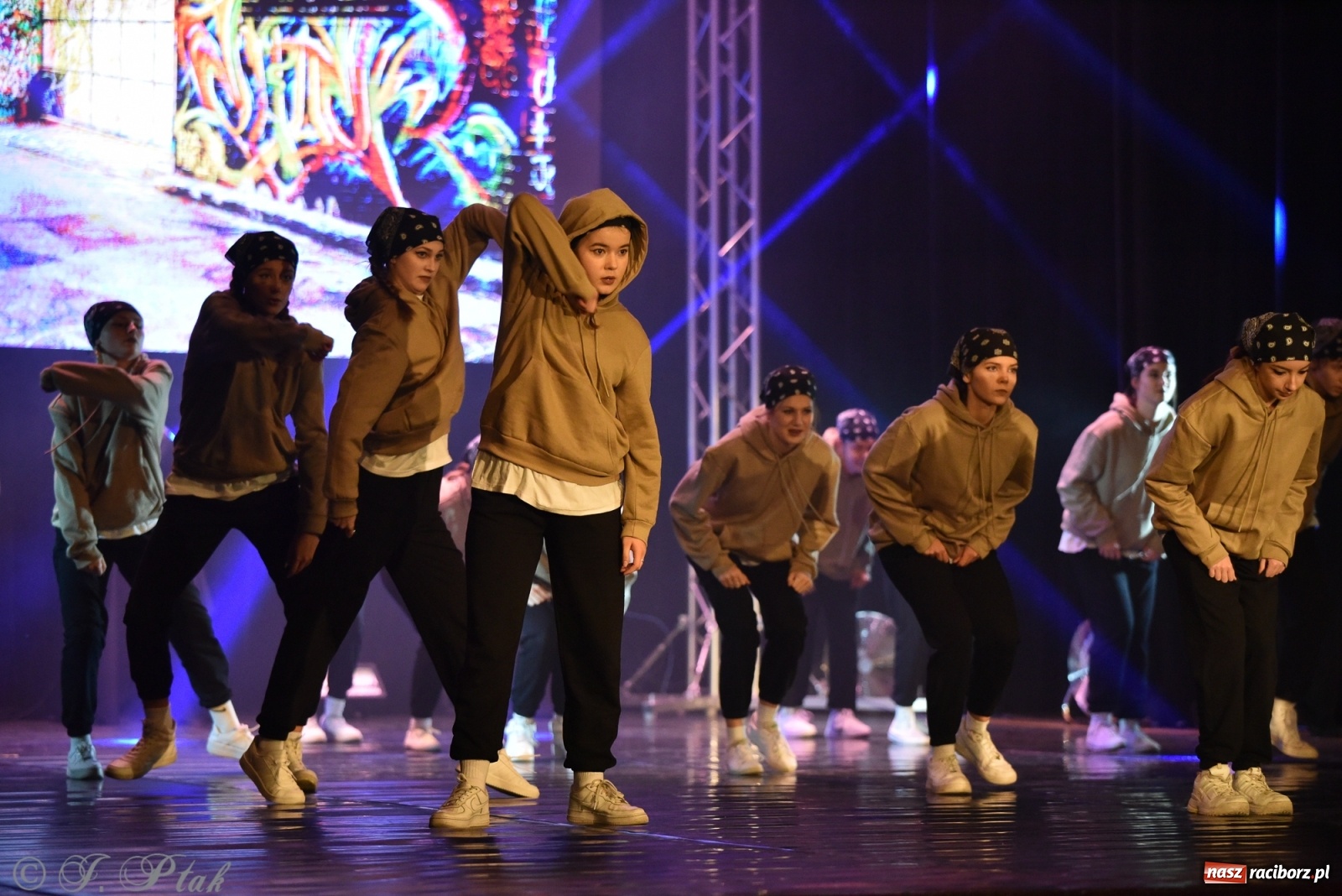 Zdjęcie w galerii na portalu naszraciborz.pl: Jubileuszowa gala SKAZY raz jeszcze wiadomości z regionu