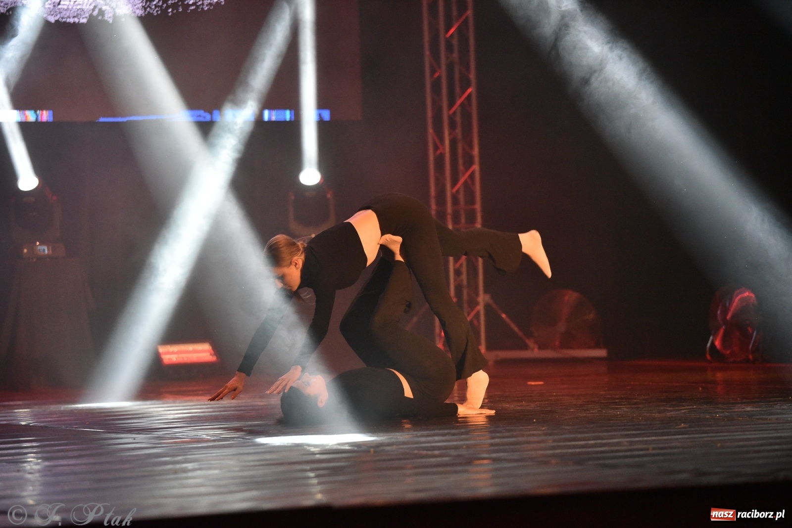 Zdjęcie w galerii na portalu naszraciborz.pl: Jubileuszowa gala SKAZY raz jeszcze wiadomości z regionu