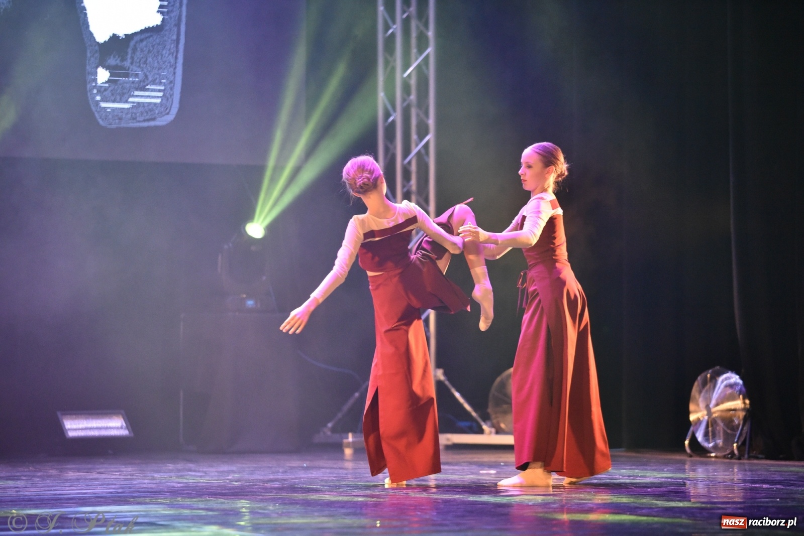 Zdjęcie w galerii na portalu naszraciborz.pl: Jubileuszowa gala SKAZY raz jeszcze wiadomości z regionu