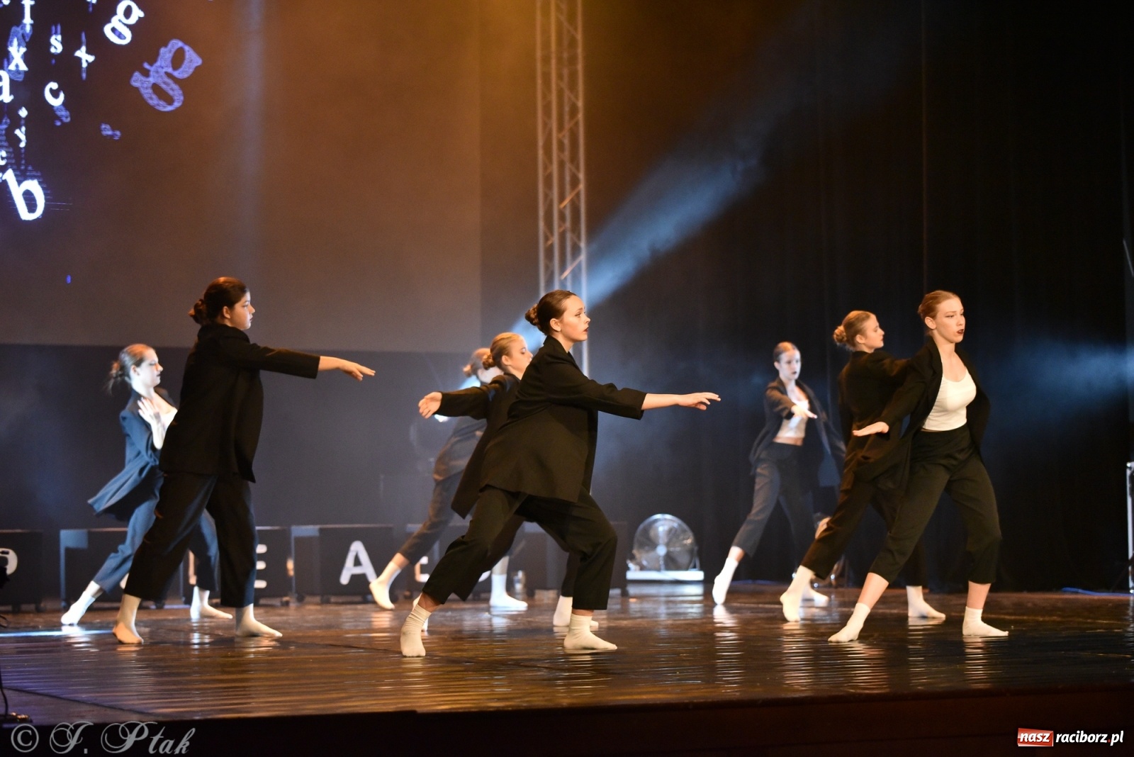Zdjęcie w galerii na portalu naszraciborz.pl: Jubileuszowa gala SKAZY raz jeszcze wiadomości z regionu