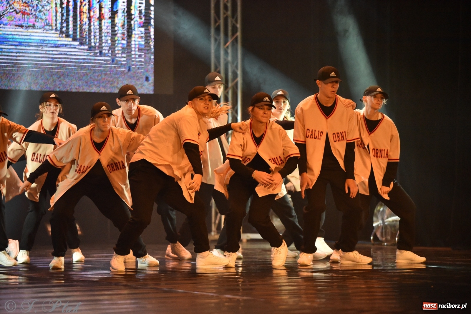 Zdjęcie w galerii na portalu naszraciborz.pl: Jubileuszowa gala SKAZY raz jeszcze wiadomości z regionu