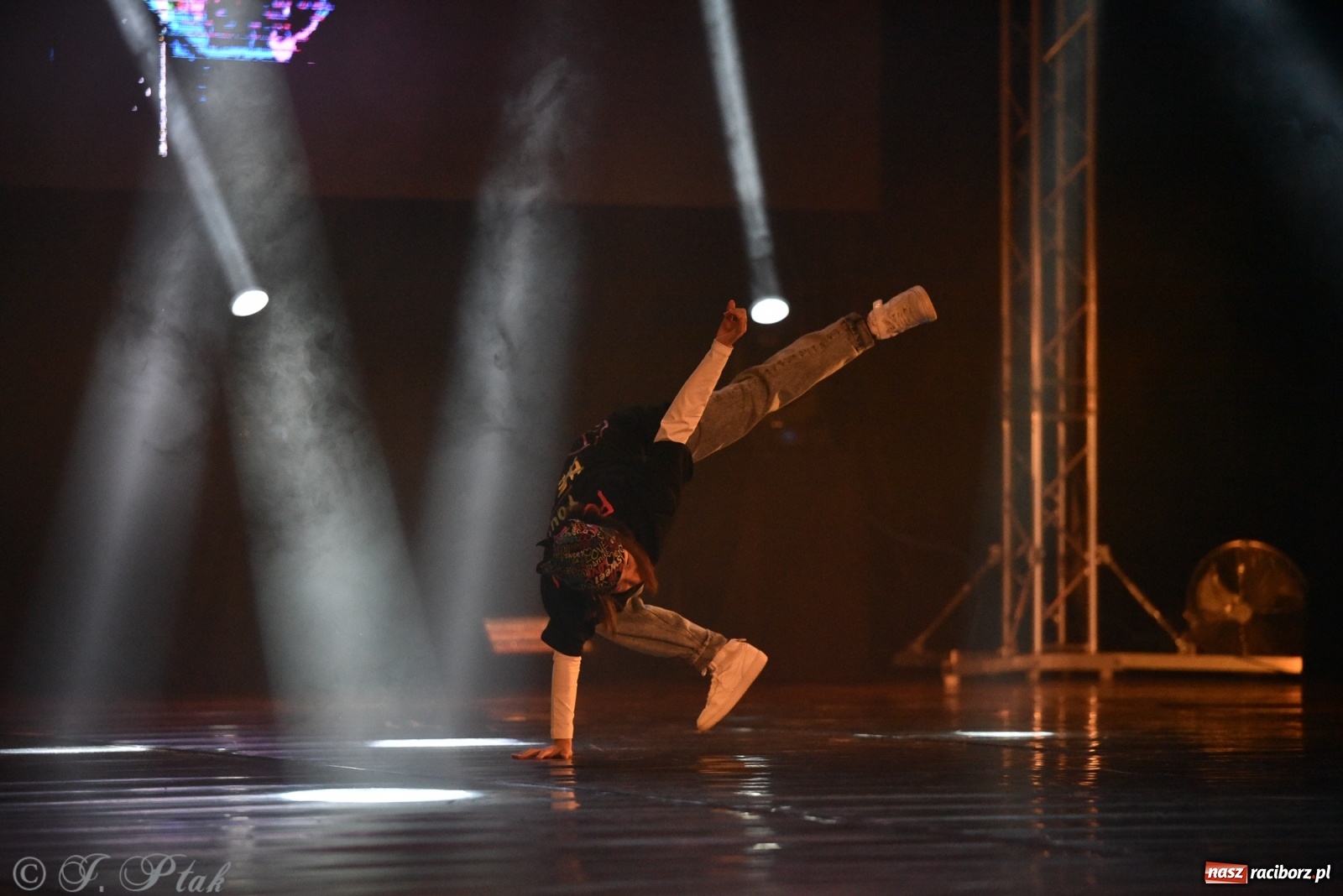 Zdjęcie w galerii na portalu naszraciborz.pl: Jubileuszowa gala SKAZY raz jeszcze wiadomości z regionu