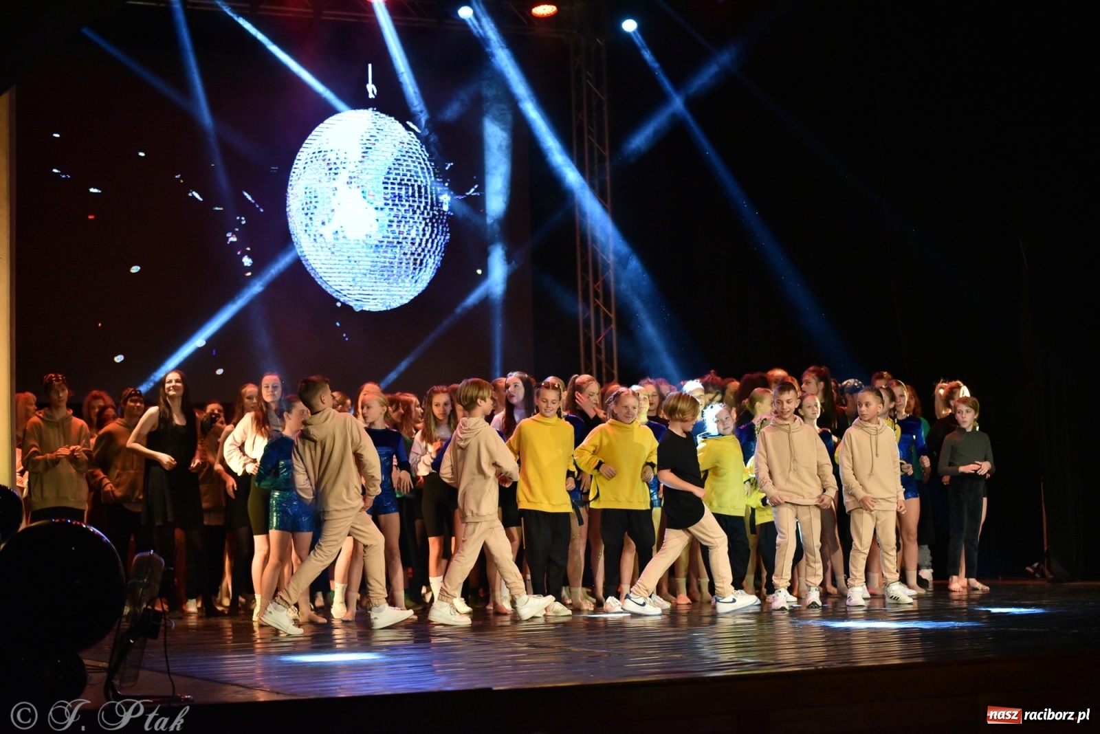 Zdjęcie w galerii na portalu naszraciborz.pl: Jubileuszowa gala SKAZY raz jeszcze wiadomości z regionu