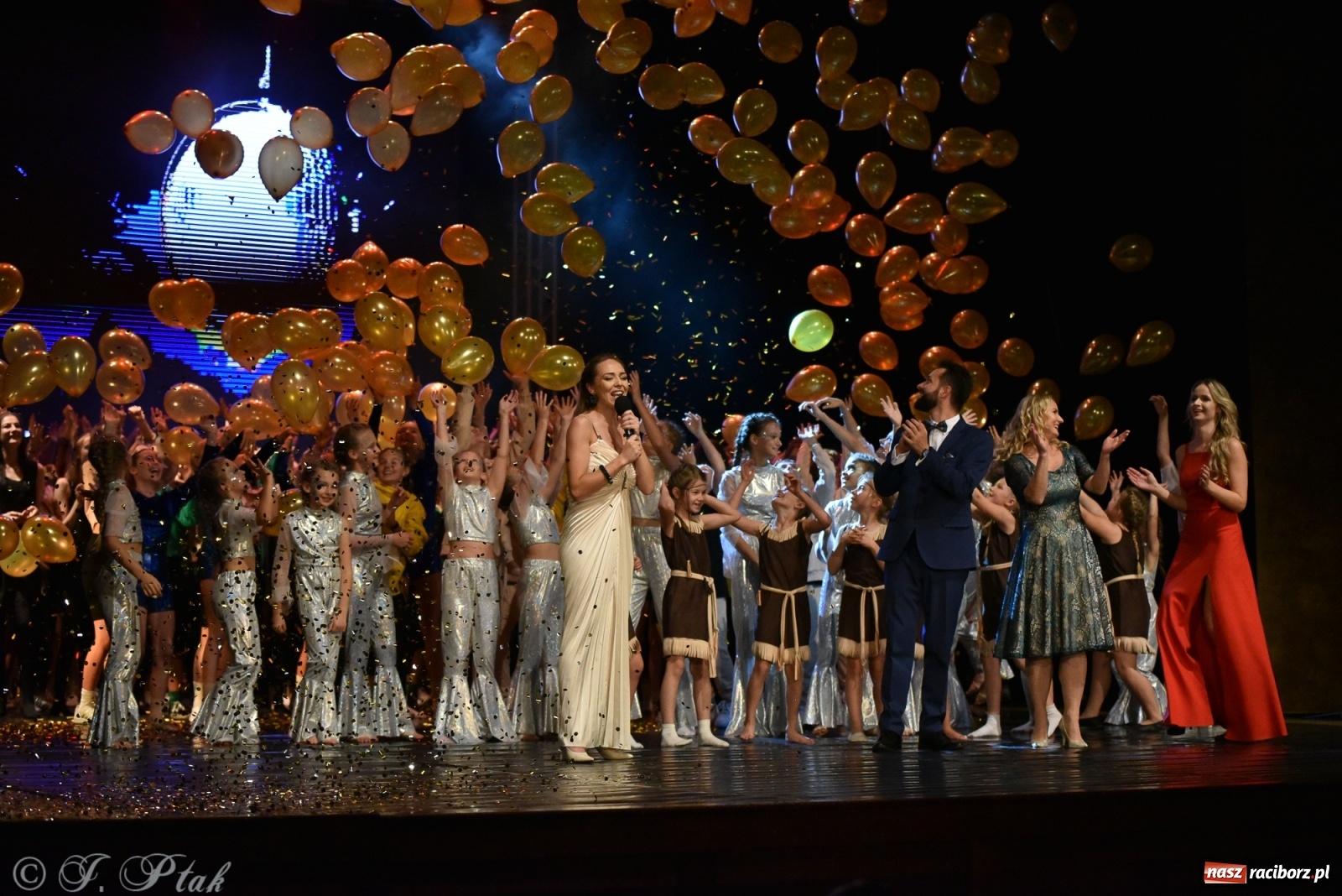 Zdjęcie w galerii na portalu naszraciborz.pl: Jubileuszowa gala SKAZY raz jeszcze wiadomości z regionu