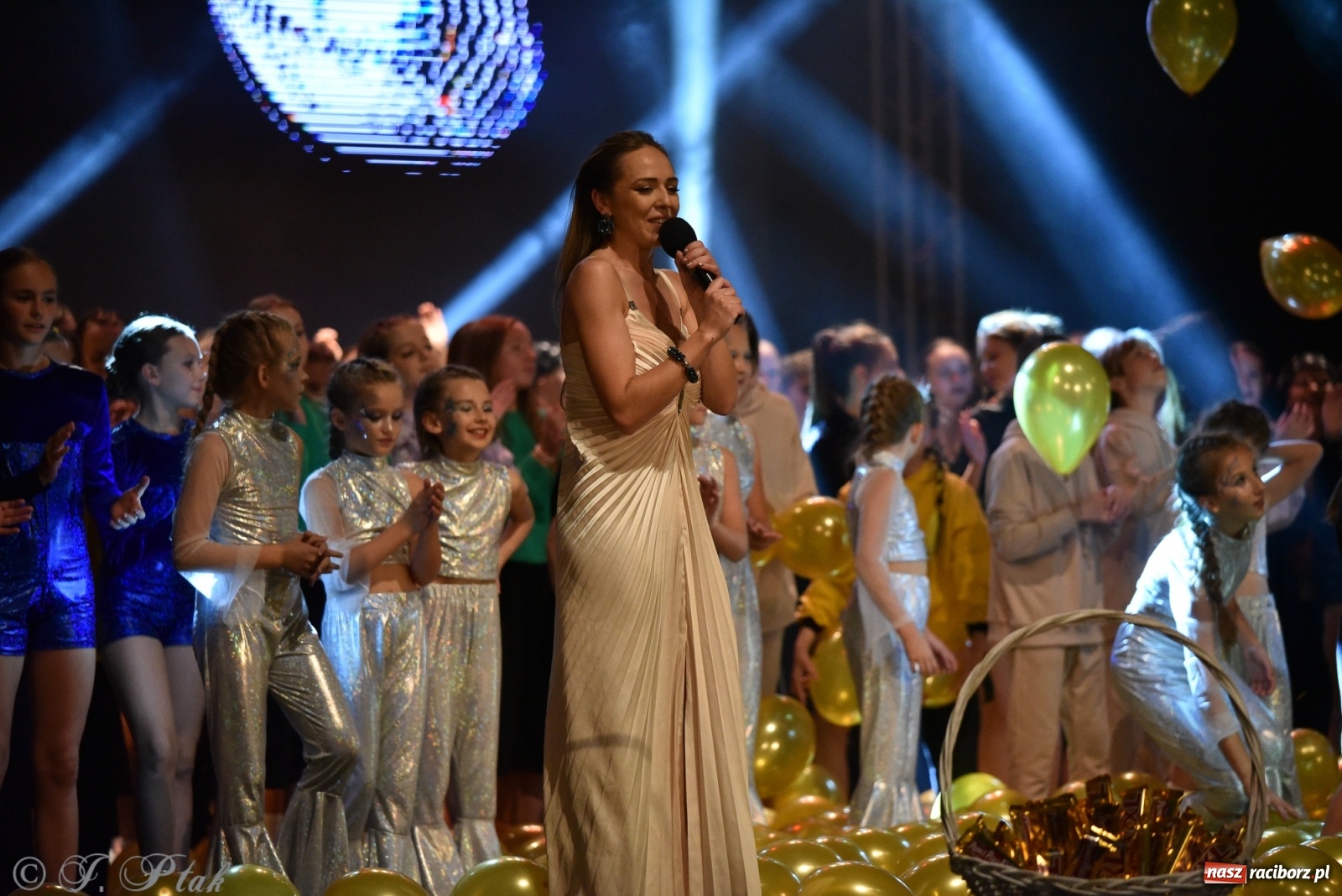 Zdjęcie w galerii na portalu naszraciborz.pl: Jubileuszowa gala SKAZY raz jeszcze wiadomości z regionu