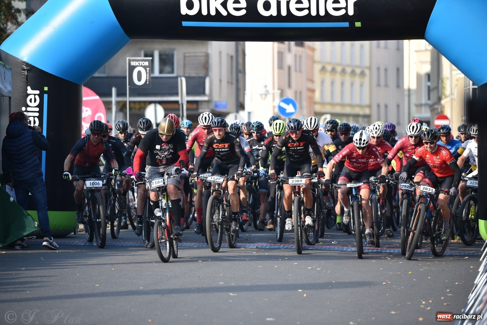 Zdjęcie w galerii na portalu naszraciborz.pl: Bike Atelier MTB Maraton - fotoreportaż wiadomości z regionu