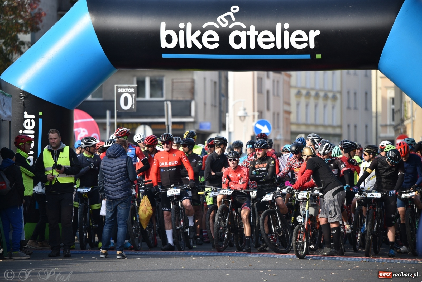 Zdjęcie w galerii na portalu naszraciborz.pl: Bike Atelier MTB Maraton - fotoreportaż wiadomości z regionu