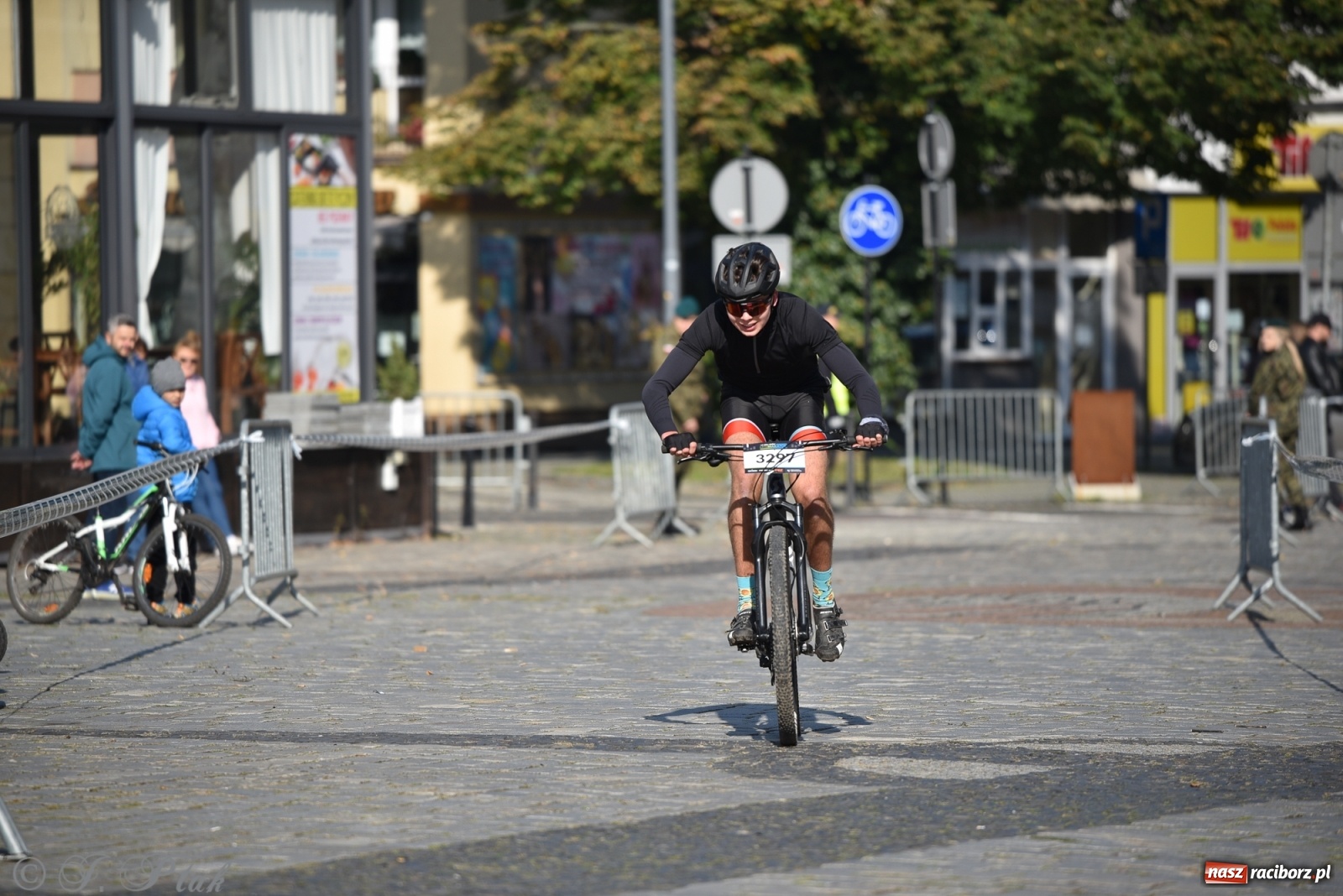 Zdjęcie w galerii na portalu naszraciborz.pl: Bike Atelier MTB Maraton - fotoreportaż wiadomości z regionu