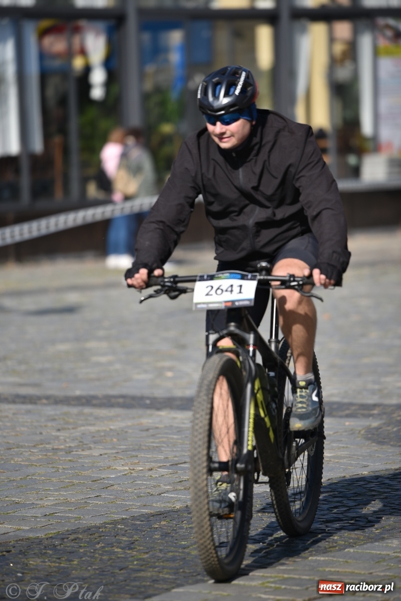 Zdjęcie w galerii na portalu naszraciborz.pl: Bike Atelier MTB Maraton - fotoreportaż wiadomości z regionu