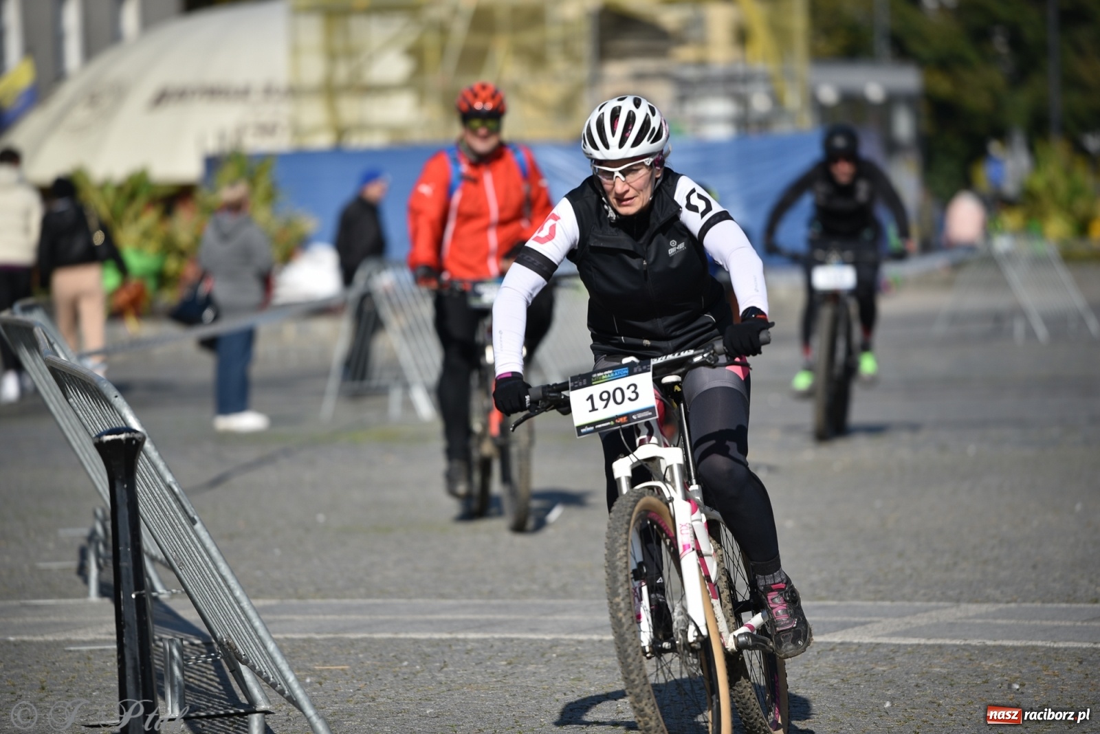 Zdjęcie w galerii na portalu naszraciborz.pl: Bike Atelier MTB Maraton - fotoreportaż wiadomości z regionu