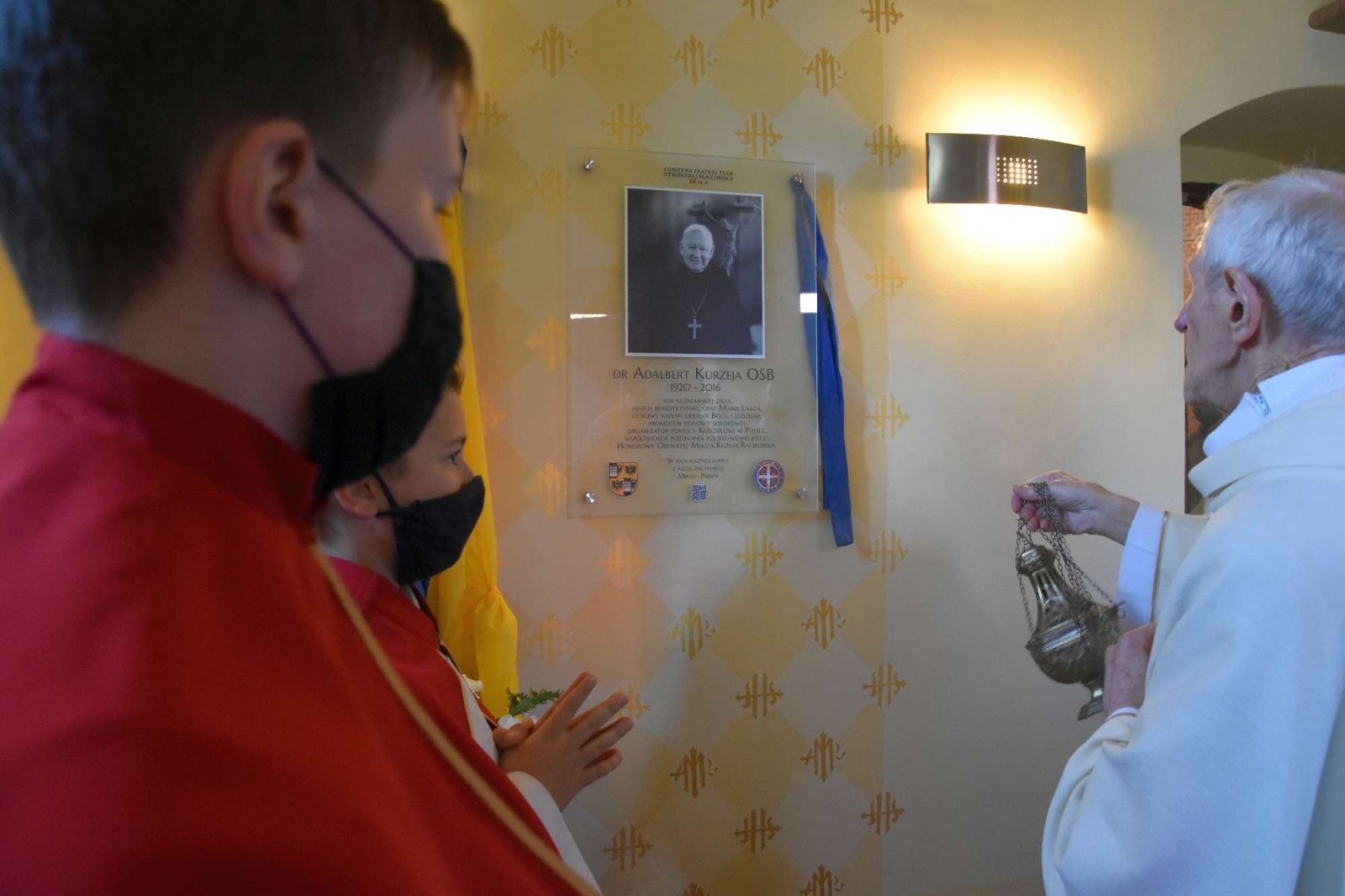 Zdjęcie w galerii na portalu naszraciborz.pl: Opat dwóch narodów. Kuźnia Raciborska upamiętnia o. Adalberta Kurzeję OSB wiadomości z regionu