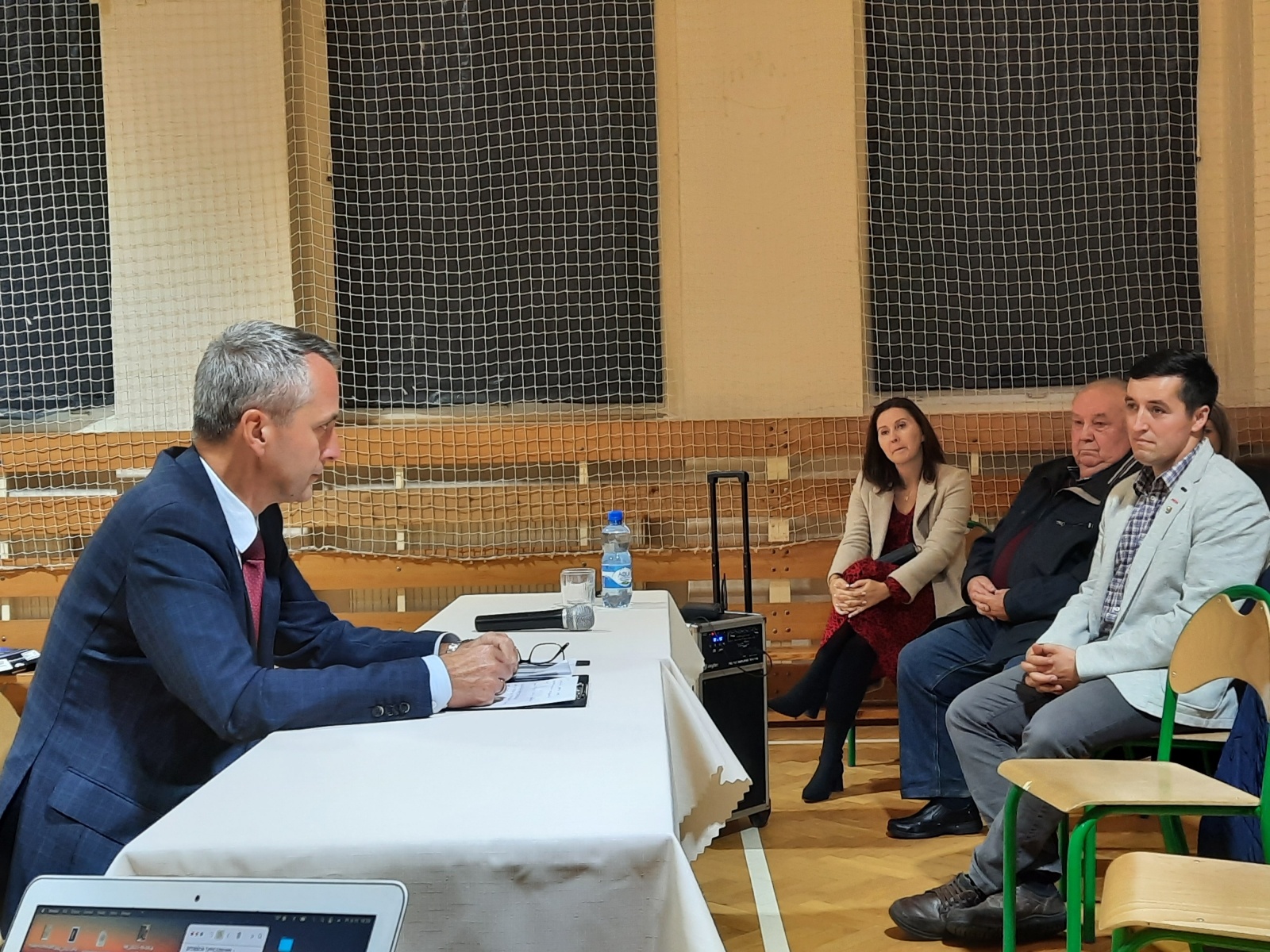 Zdjęcie w galerii na portalu naszraciborz.pl: Mieszkańcy Płoni i Ocic spotkali się z prezydentem wiadomości z regionu