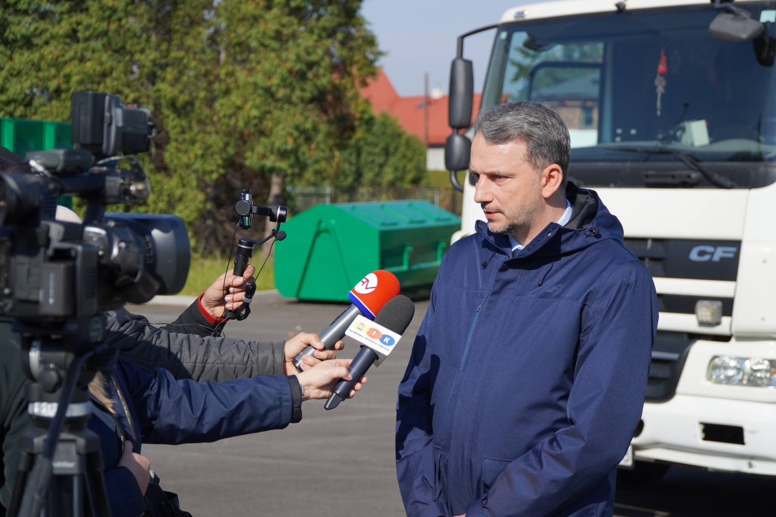 Zdjęcie w galerii na portalu naszraciborz.pl: Miejska spółka kupiła pierwszą śmieciarkę, Empol złożył odwołanie wiadomości z regionu