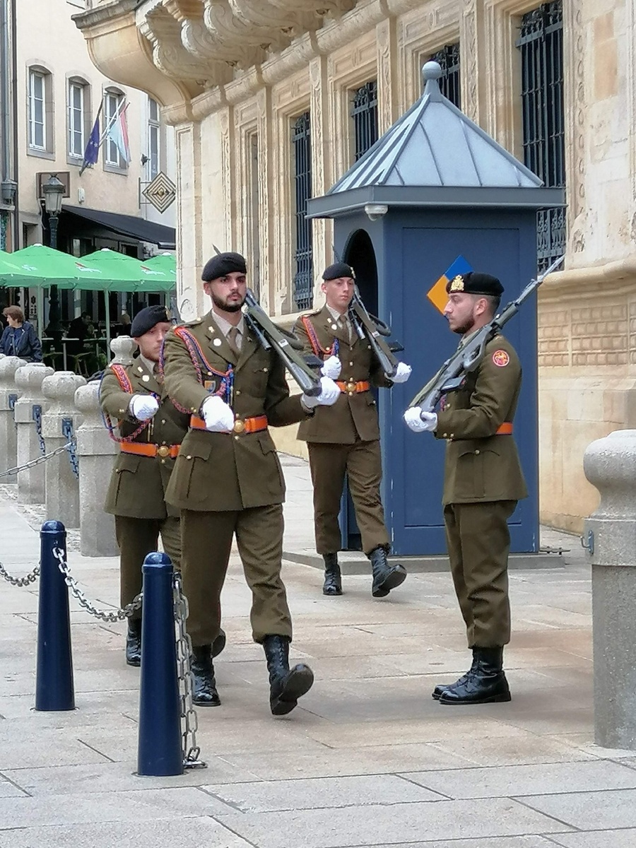Zdjęcie w galerii na portalu naszraciborz.pl: Młodzież z Kasprowicza w luksemburskiej Ecole de Gestion et de Commerce wiadomości z regionu