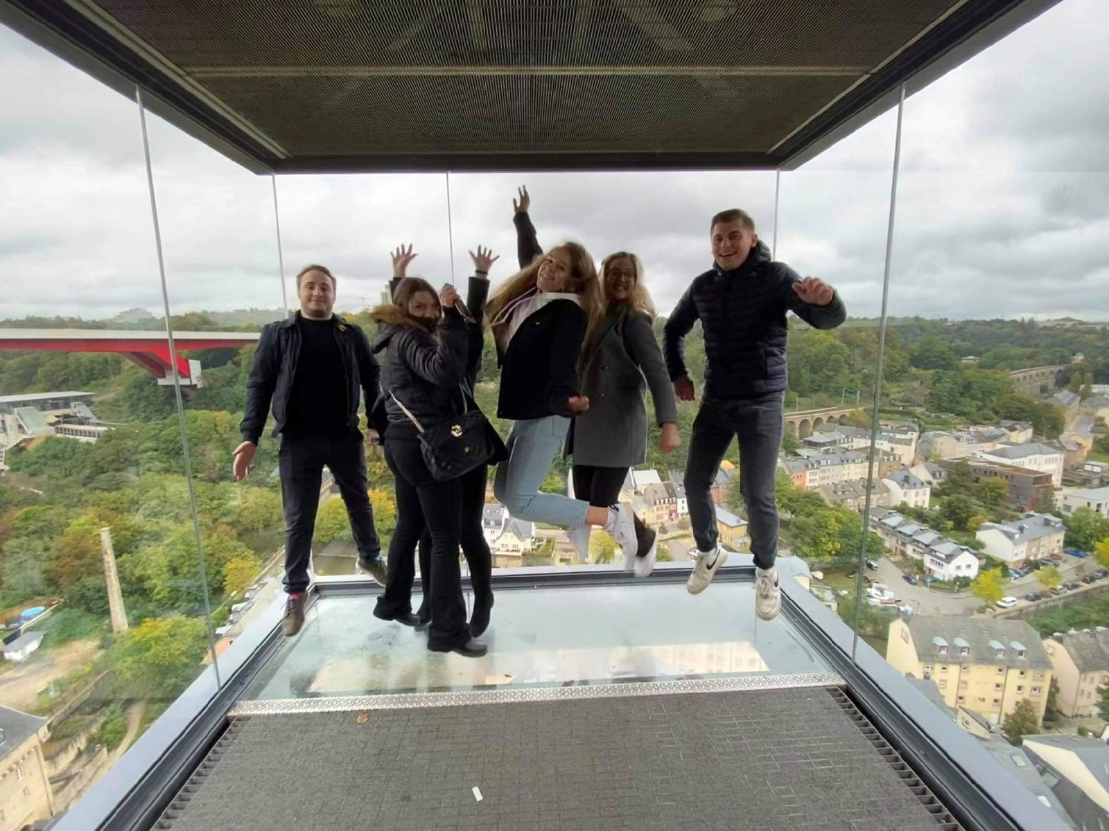 Zdjęcie w galerii na portalu naszraciborz.pl: Młodzież z Kasprowicza w luksemburskiej Ecole de Gestion et de Commerce wiadomości z regionu