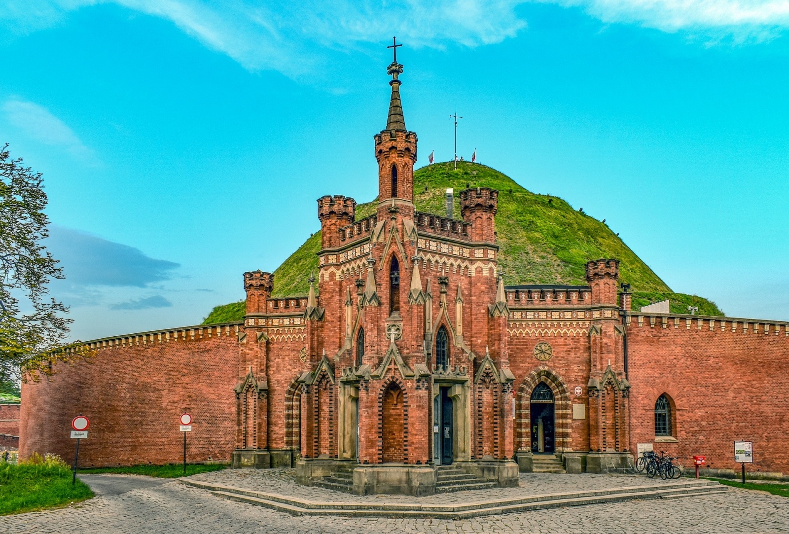 Zdjęcie w galerii na portalu naszraciborz.pl: KULTURALNY WEEKEND W KRAKOWIE - czyli wyjedź z nami do zaczarowanego miasta mocy... wiadomości z regionu