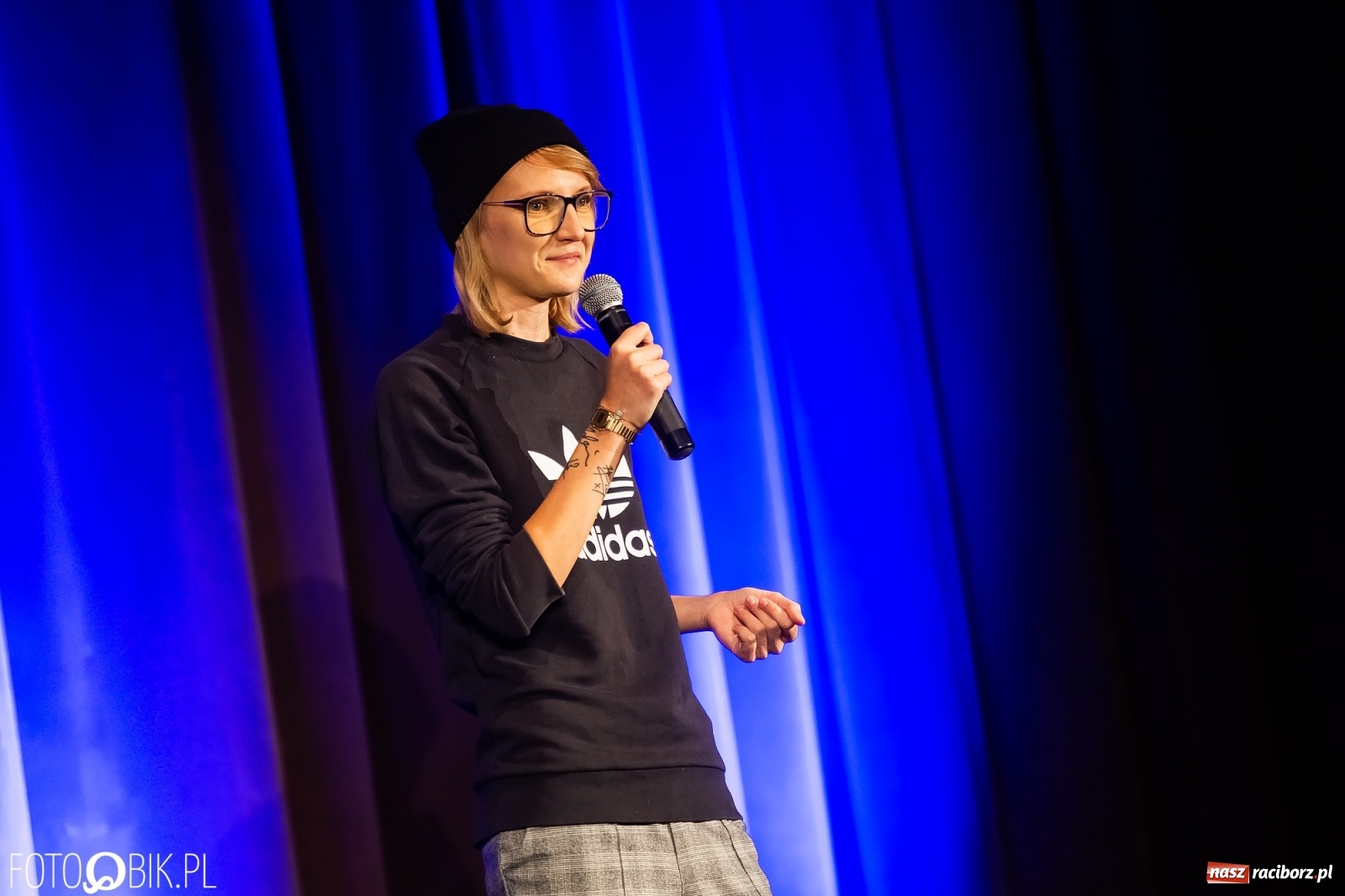 Zdjęcie w galerii na portalu naszraciborz.pl: Olka Szczęśniak z nowym programem w Raciborskim Centrum Kultury wiadomości z regionu