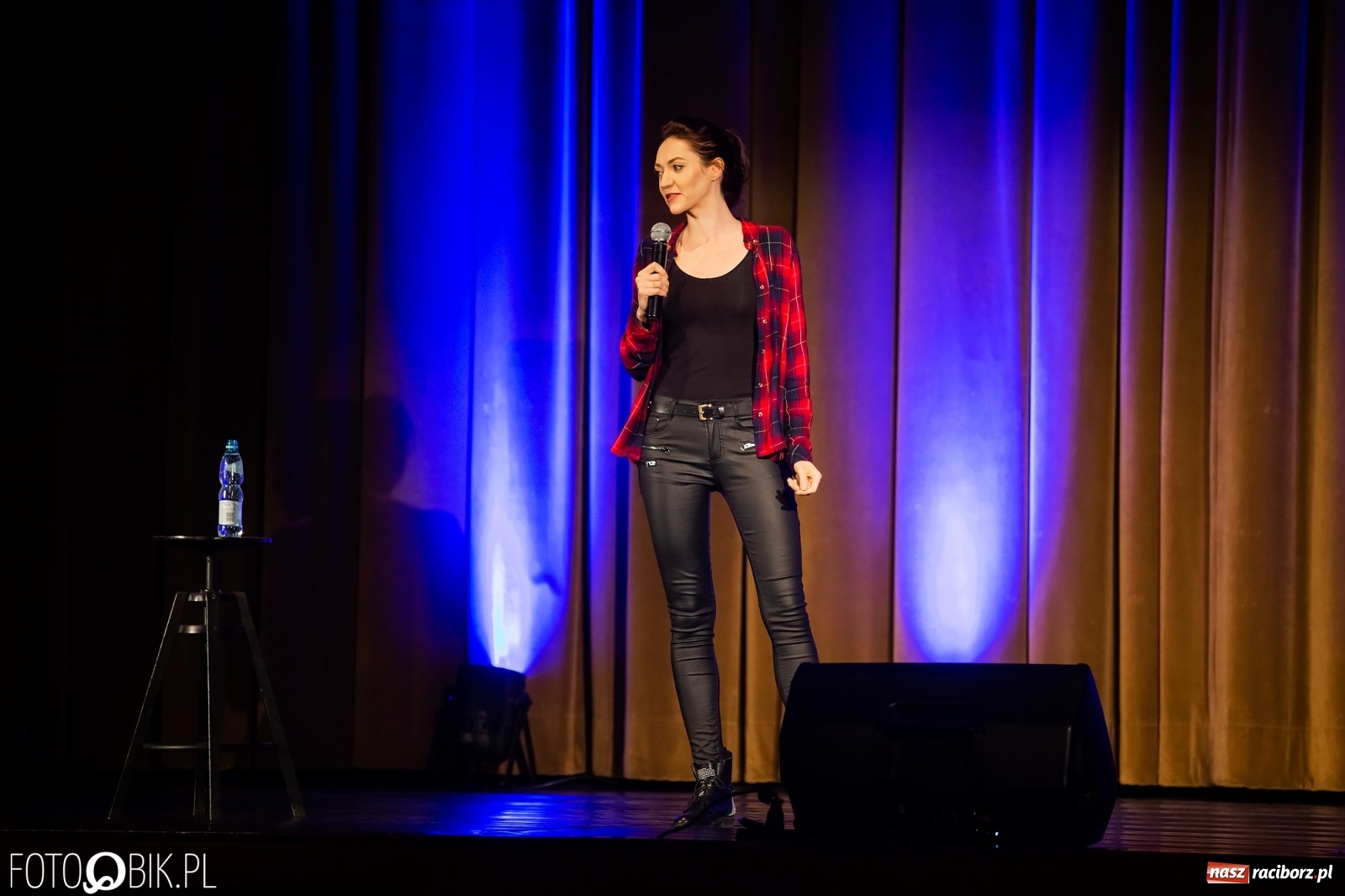 Zdjęcie w galerii na portalu naszraciborz.pl: Olka Szczęśniak z nowym programem w Raciborskim Centrum Kultury wiadomości z regionu