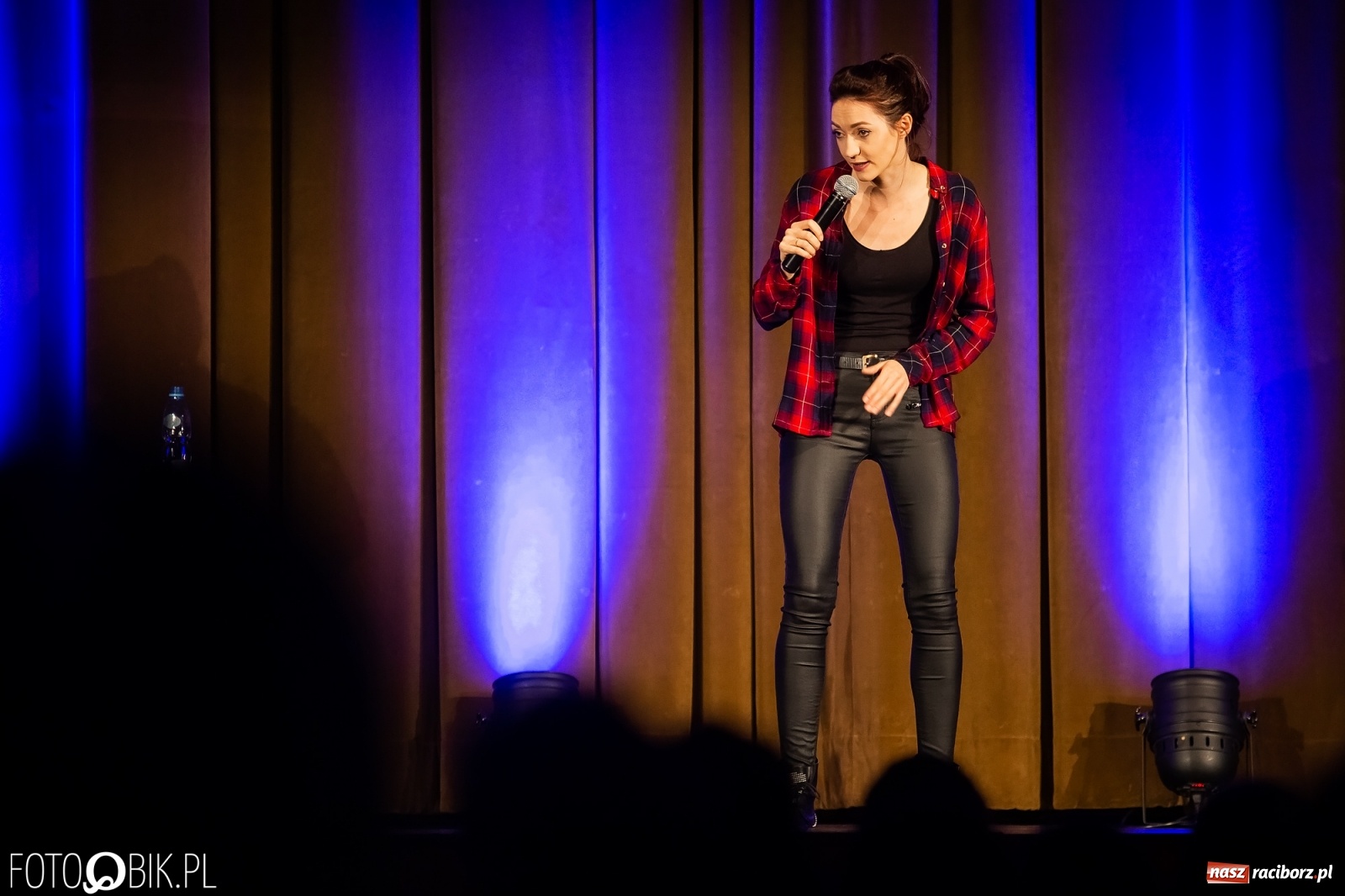 Zdjęcie w galerii na portalu naszraciborz.pl: Olka Szczęśniak z nowym programem w Raciborskim Centrum Kultury wiadomości z regionu