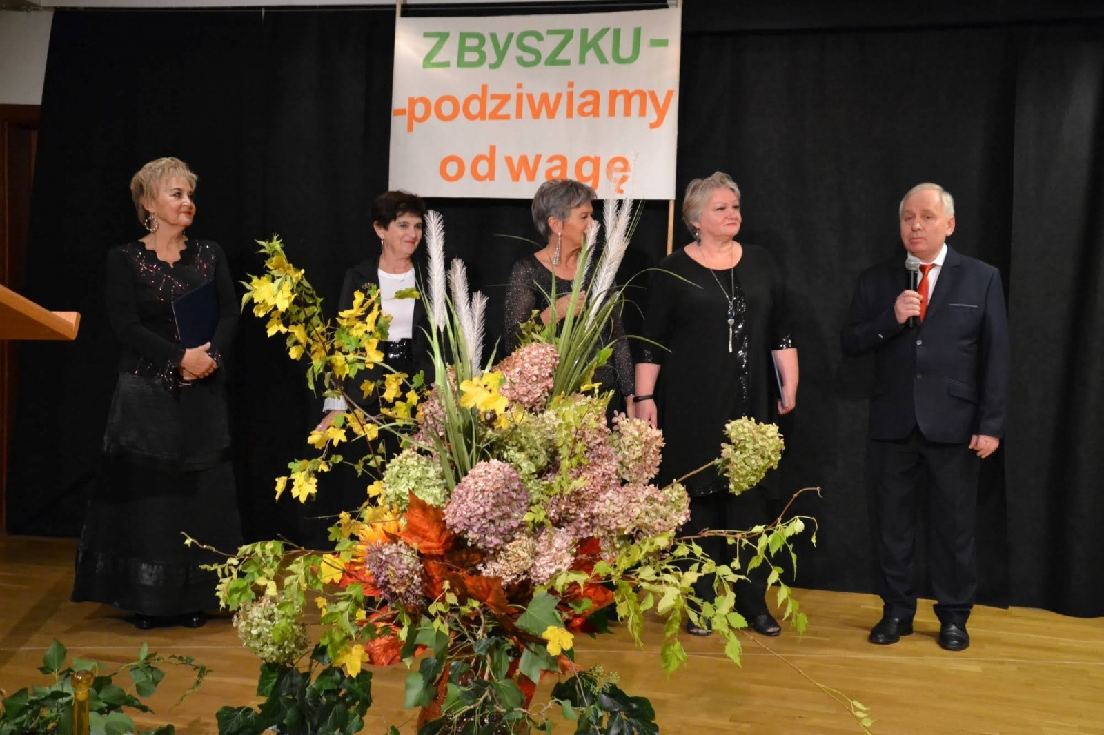 Zdjęcie w galerii na portalu naszraciborz.pl: Błyskawicznie o... życiu. Dwie nowe książki Zbigniewa Woźniaka wiadomości z regionu