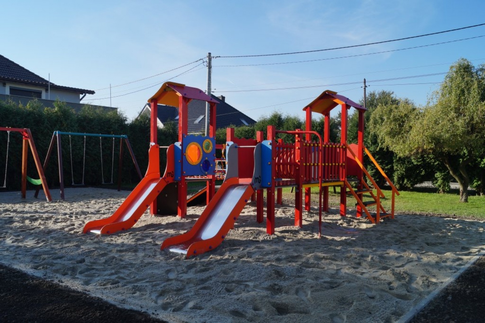 Zdjęcie w galerii na portalu naszraciborz.pl: Zmodernizowano plac zabaw przy przedszkolu w Łęgu wiadomości z regionu