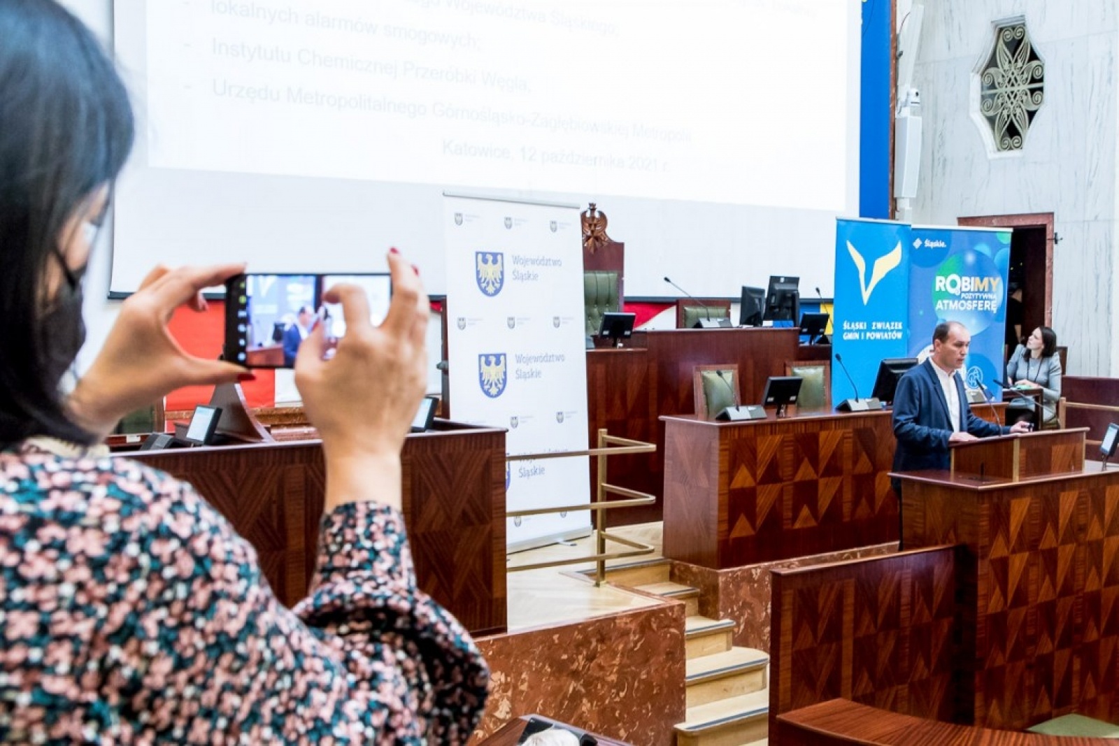 Zdjęcie w galerii na portalu naszraciborz.pl: Śląska uchwała antysmogowa. Będą kontrole i będą też kary wiadomości z regionu