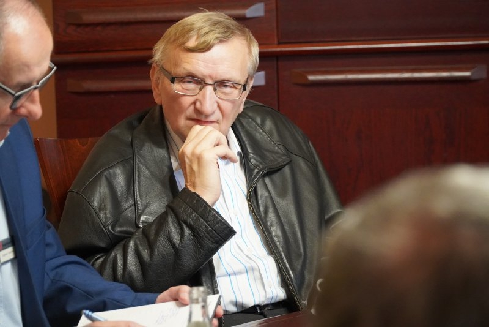 Zdjęcie w galerii na portalu naszraciborz.pl: Początek był nerwowy. Spotkanie władz miasta z wykonawcą robót na DW 935 Racibórz-Rybnik wiadomości z regionu