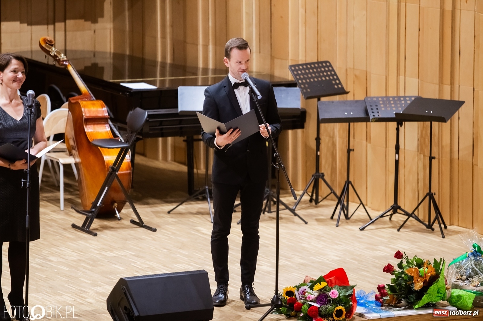 Zdjęcie w galerii na portalu naszraciborz.pl: Koncert jubileuszowy z okazji 60-lecia raciborskiej szkoły muzycznej wiadomości z regionu