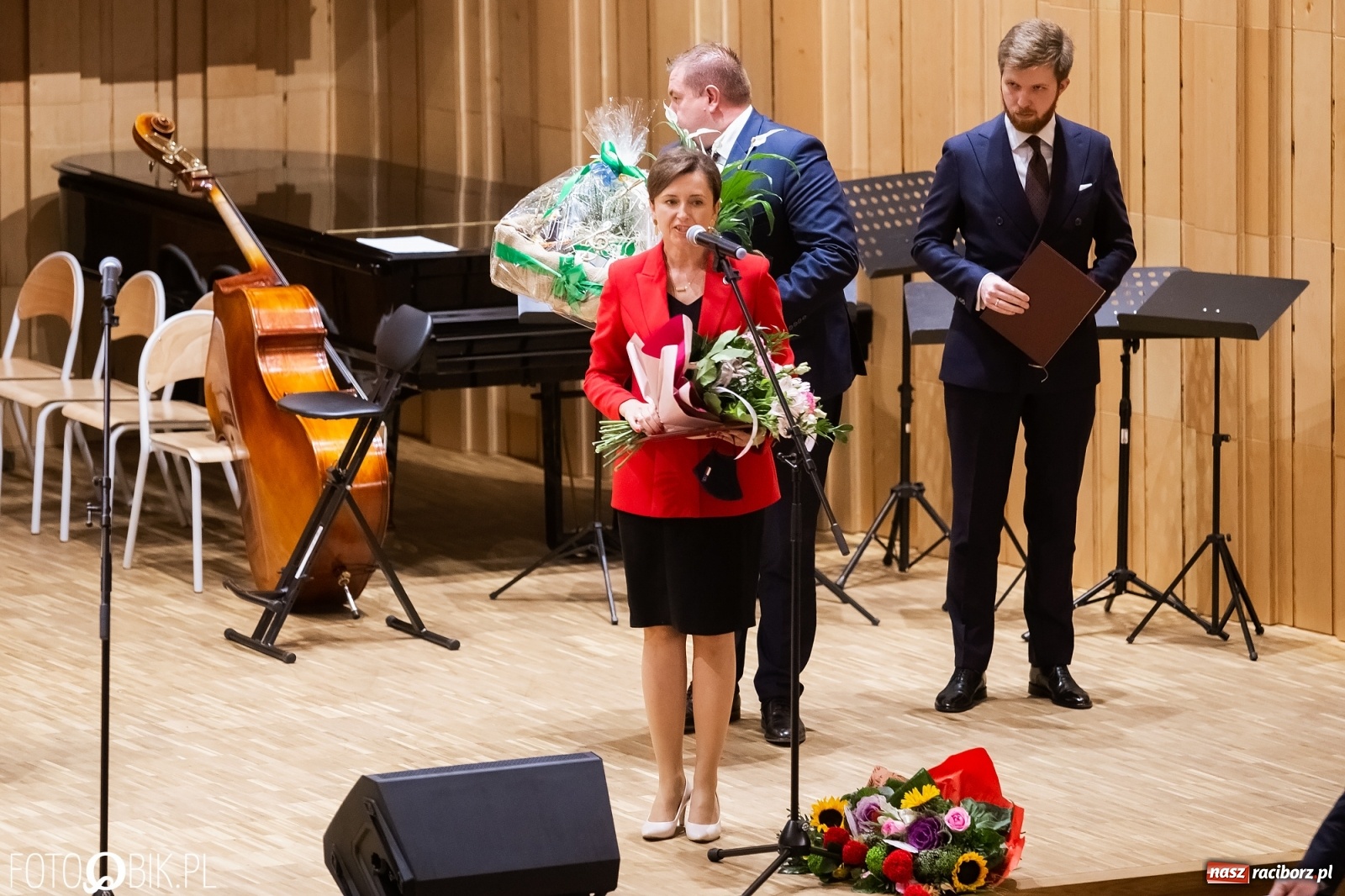 Zdjęcie w galerii na portalu naszraciborz.pl: Koncert jubileuszowy z okazji 60-lecia raciborskiej szkoły muzycznej wiadomości z regionu