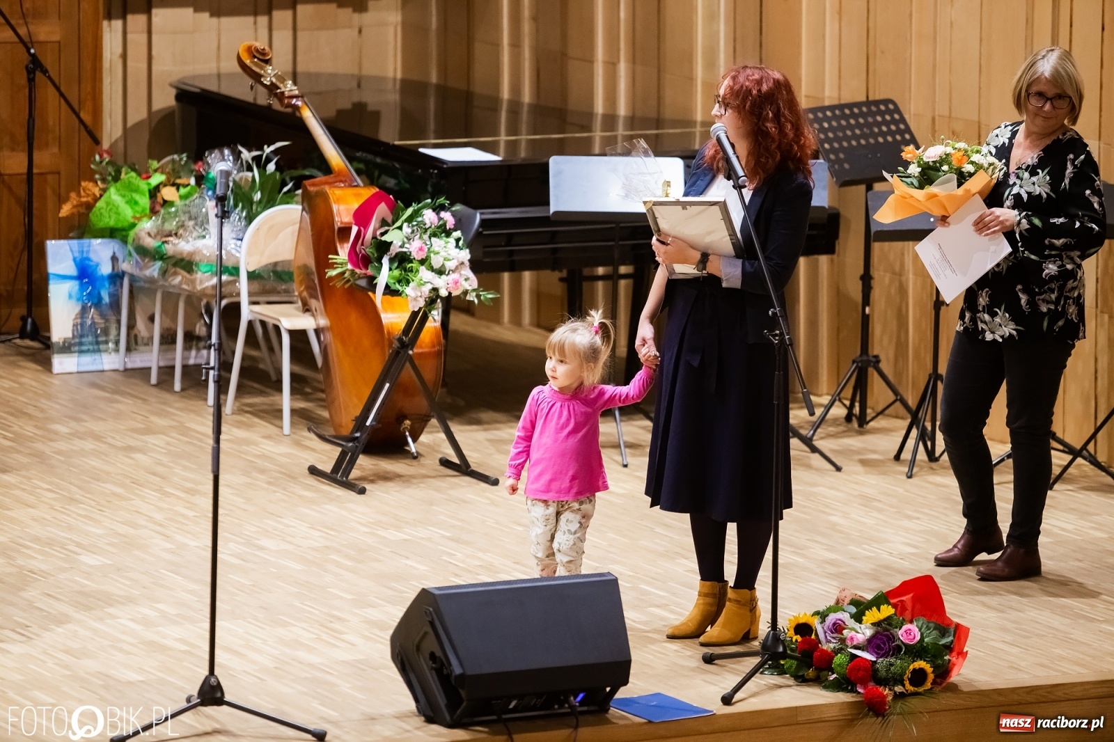 Zdjęcie w galerii na portalu naszraciborz.pl: Koncert jubileuszowy z okazji 60-lecia raciborskiej szkoły muzycznej wiadomości z regionu