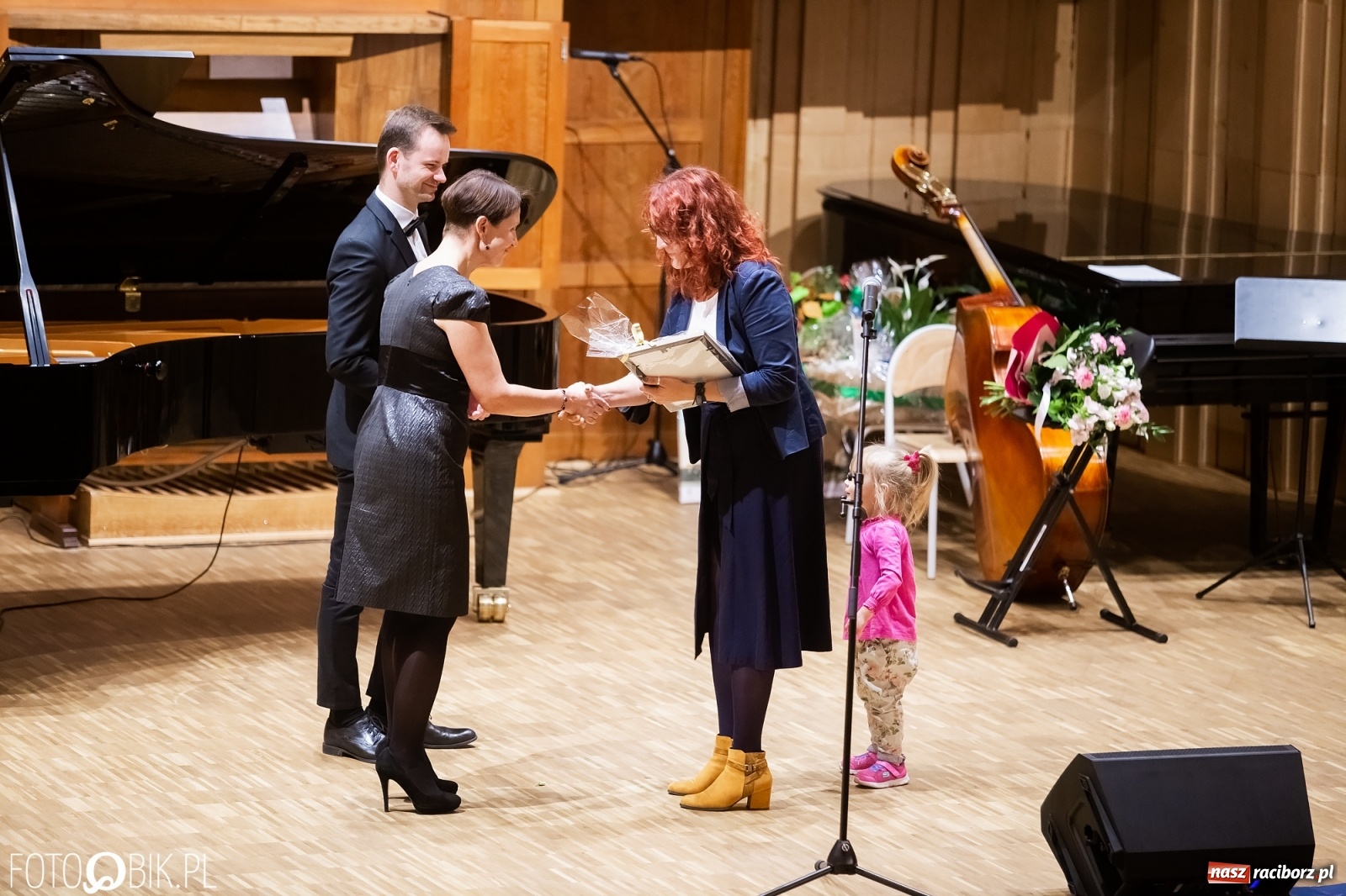 Zdjęcie w galerii na portalu naszraciborz.pl: Koncert jubileuszowy z okazji 60-lecia raciborskiej szkoły muzycznej wiadomości z regionu