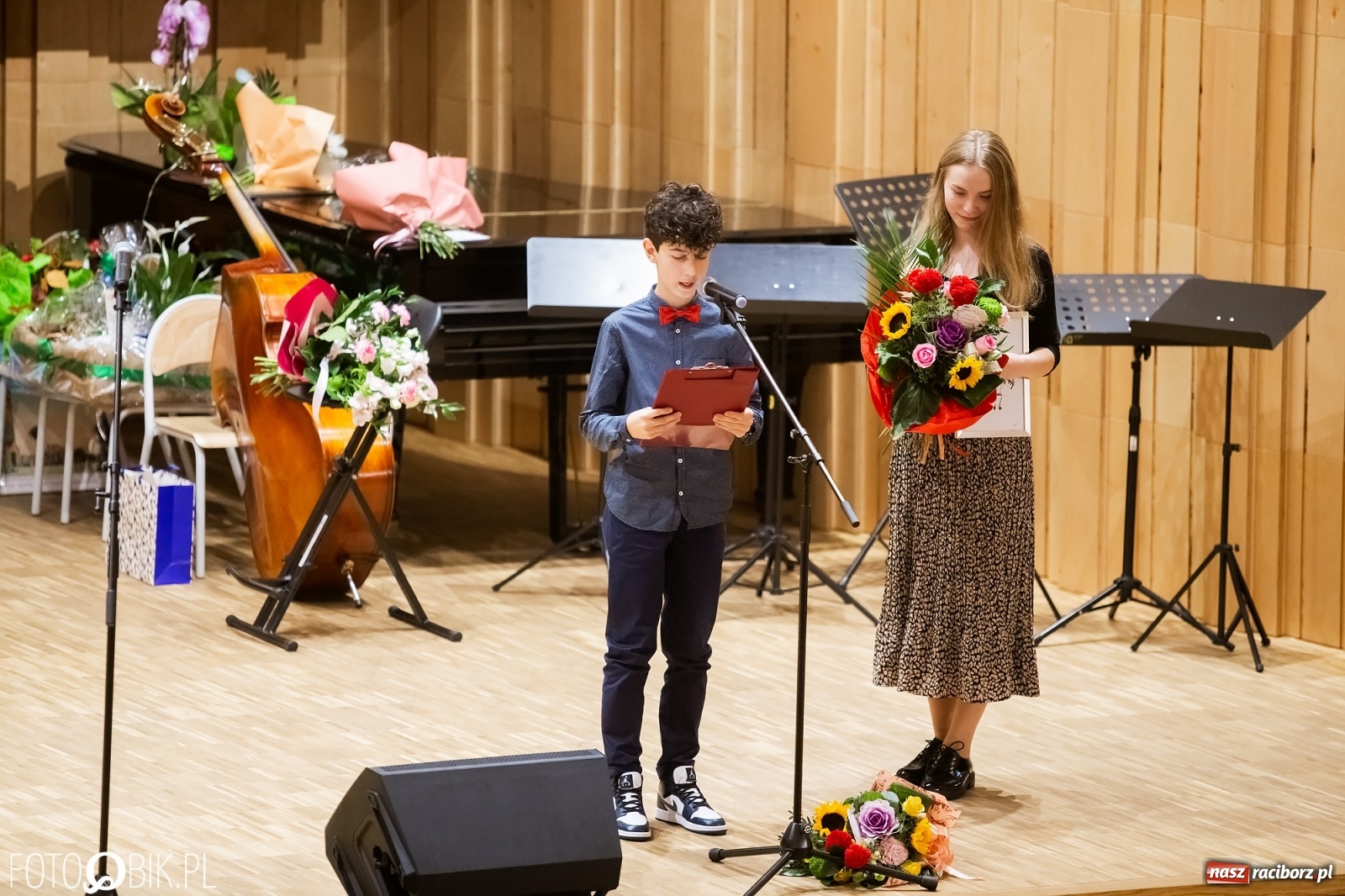 Zdjęcie w galerii na portalu naszraciborz.pl: Koncert jubileuszowy z okazji 60-lecia raciborskiej szkoły muzycznej wiadomości z regionu