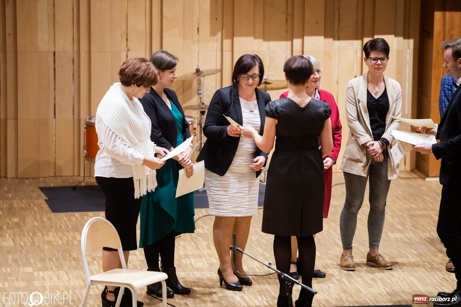 Zdjęcie w galerii na portalu naszraciborz.pl: Koncert jubileuszowy z okazji 60-lecia raciborskiej szkoły muzycznej wiadomości z regionu