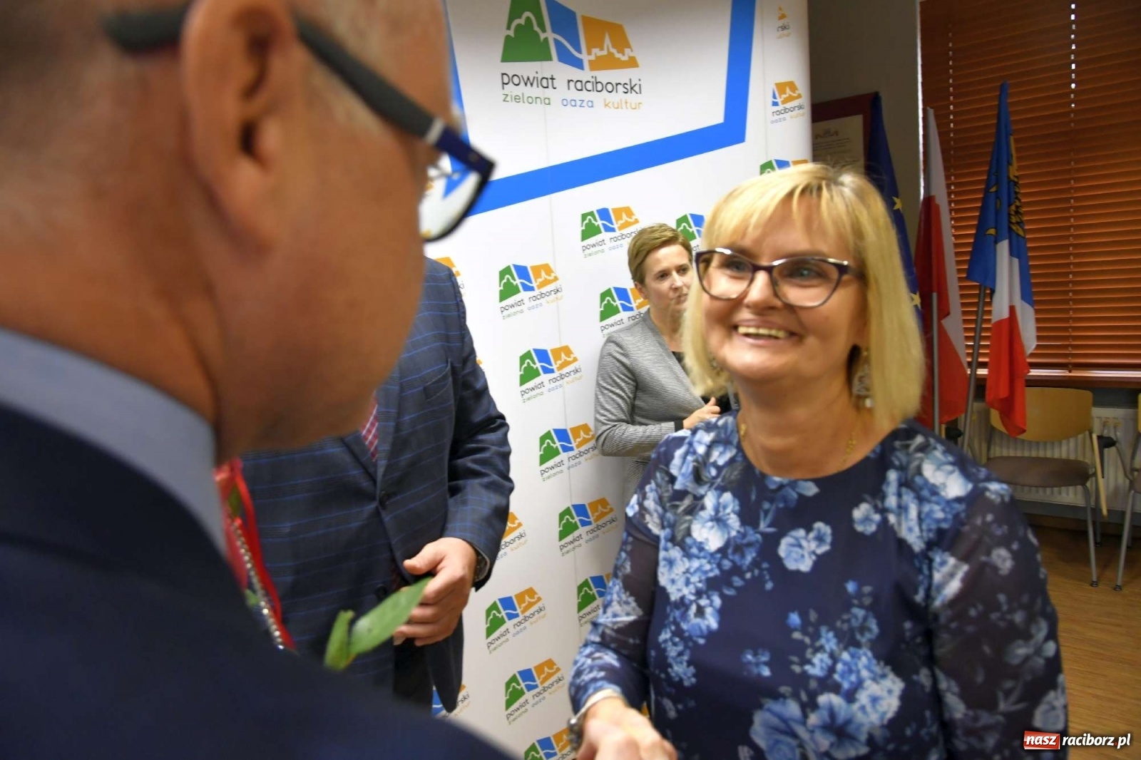 Zdjęcie w galerii na portalu naszraciborz.pl: Nagrody starosty na powiatowy Dzień Edukacji Narodowej wiadomości z regionu