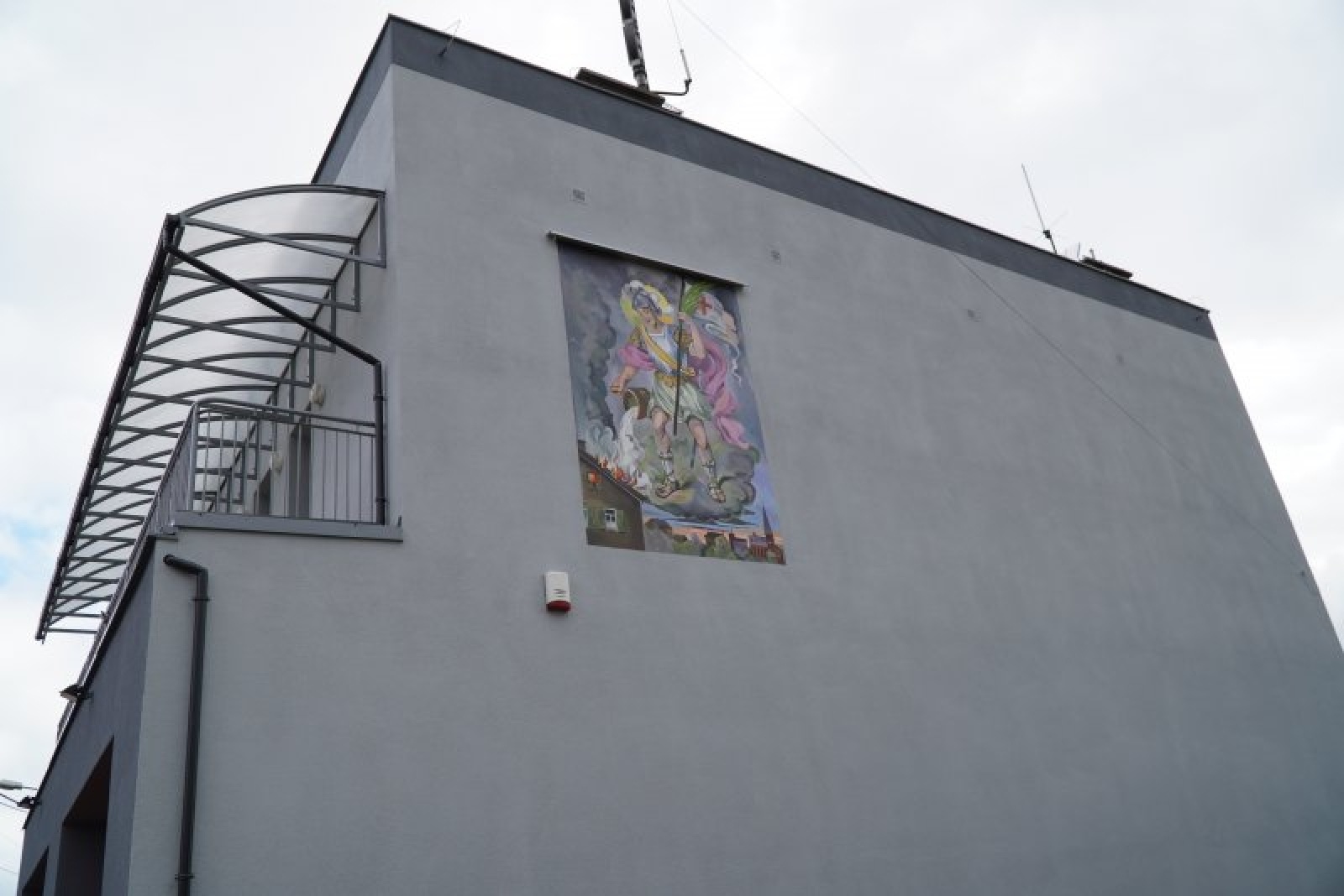 Zdjęcie w galerii na portalu naszraciborz.pl: Budynek OSP w Miedoni po remoncie wiadomości z regionu