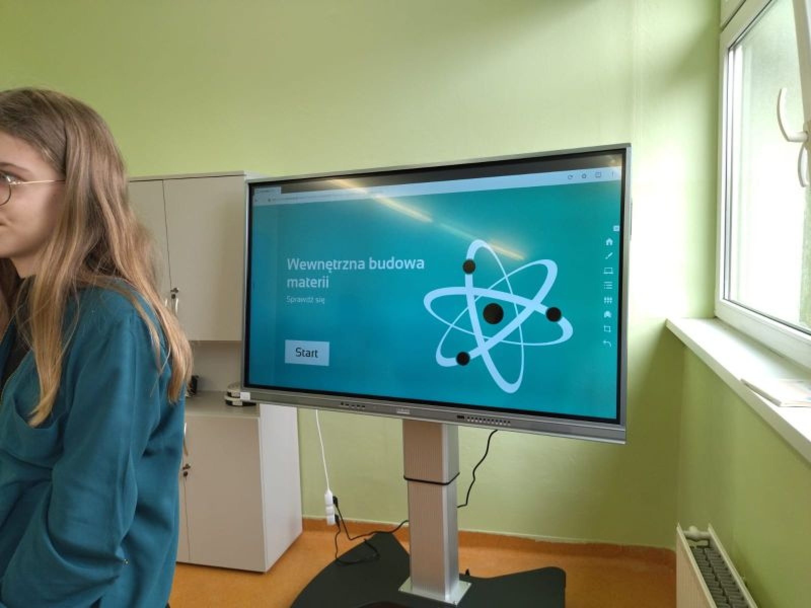 Zdjęcie w galerii na portalu naszraciborz.pl: Nauka jest fajna! Szkoła w Kuźni Raciborskiej ma nowoczesne pracownie wiadomości z regionu