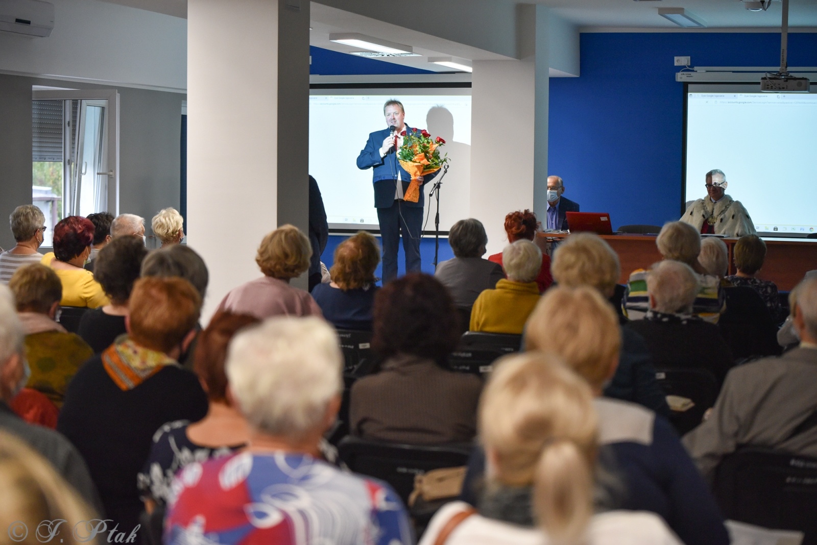Zdjęcie w galerii na portalu naszraciborz.pl: Uniwersytet Trzeciego Wieku wszedł w nowy rok akademicki wiadomości z regionu