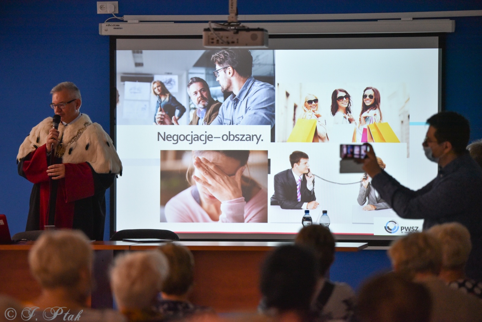 Zdjęcie w galerii na portalu naszraciborz.pl: Uniwersytet Trzeciego Wieku wszedł w nowy rok akademicki wiadomości z regionu