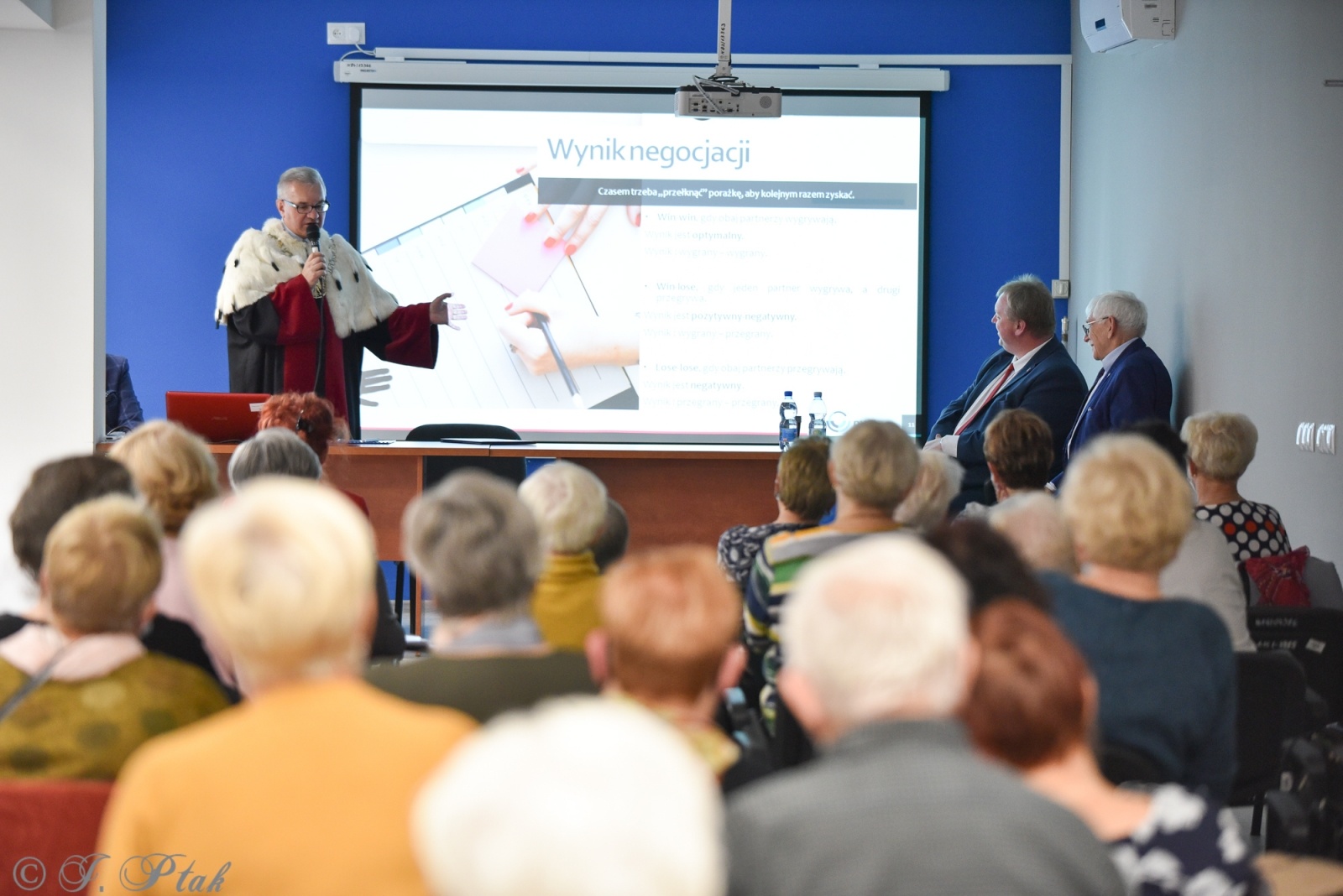 Zdjęcie w galerii na portalu naszraciborz.pl: Uniwersytet Trzeciego Wieku wszedł w nowy rok akademicki wiadomości z regionu