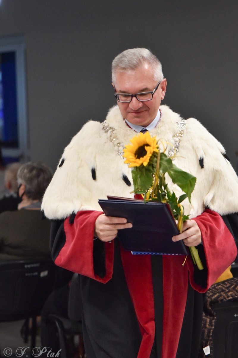 Zdjęcie w galerii na portalu naszraciborz.pl: Uniwersytet Trzeciego Wieku wszedł w nowy rok akademicki wiadomości z regionu
